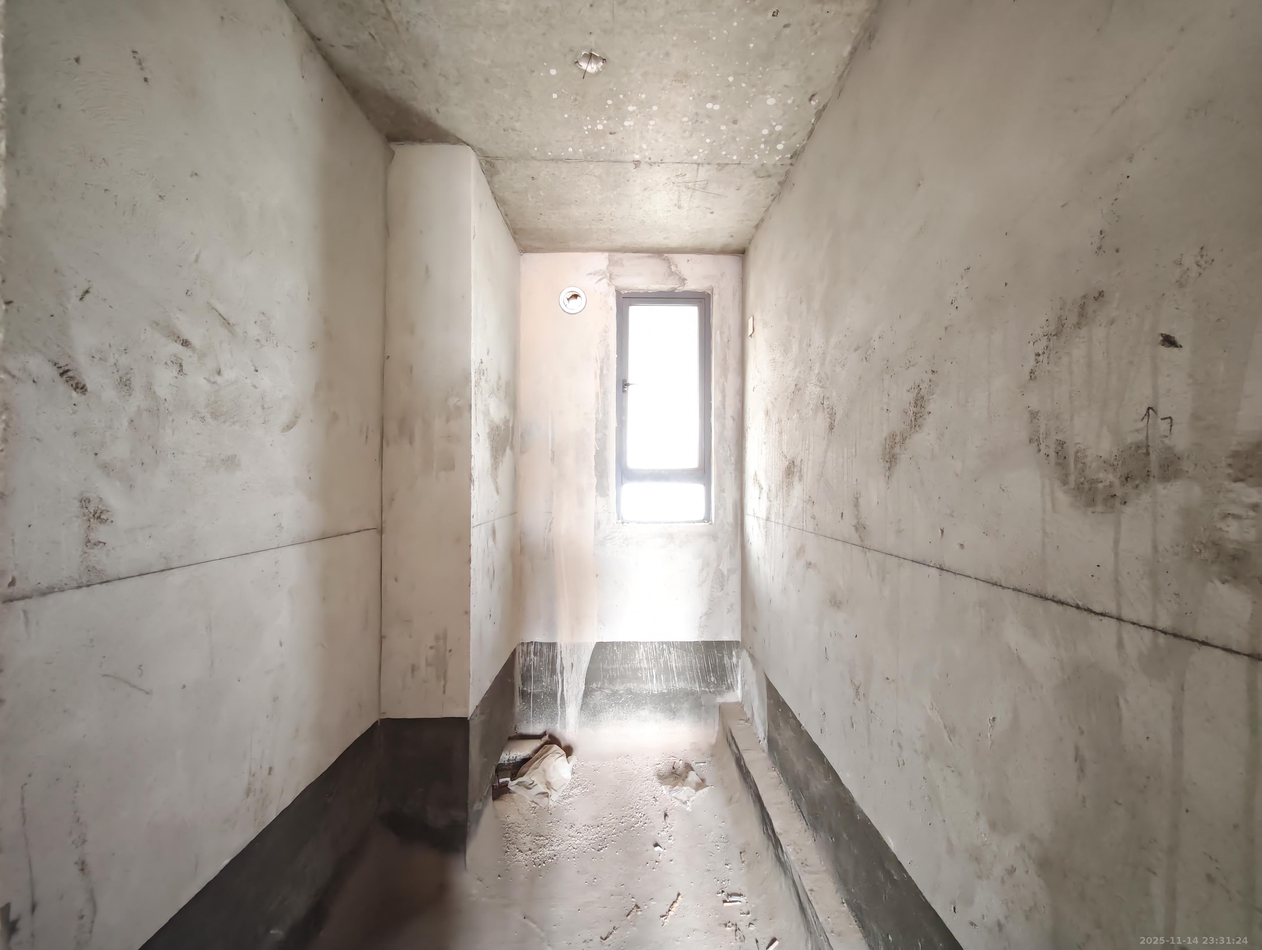 碧桂园南城首府(东宸林海) 3室2厅2卫 72.8万 碧桂园南城首府(东宸林海) 3室2厅2卫 72.8万卫生间