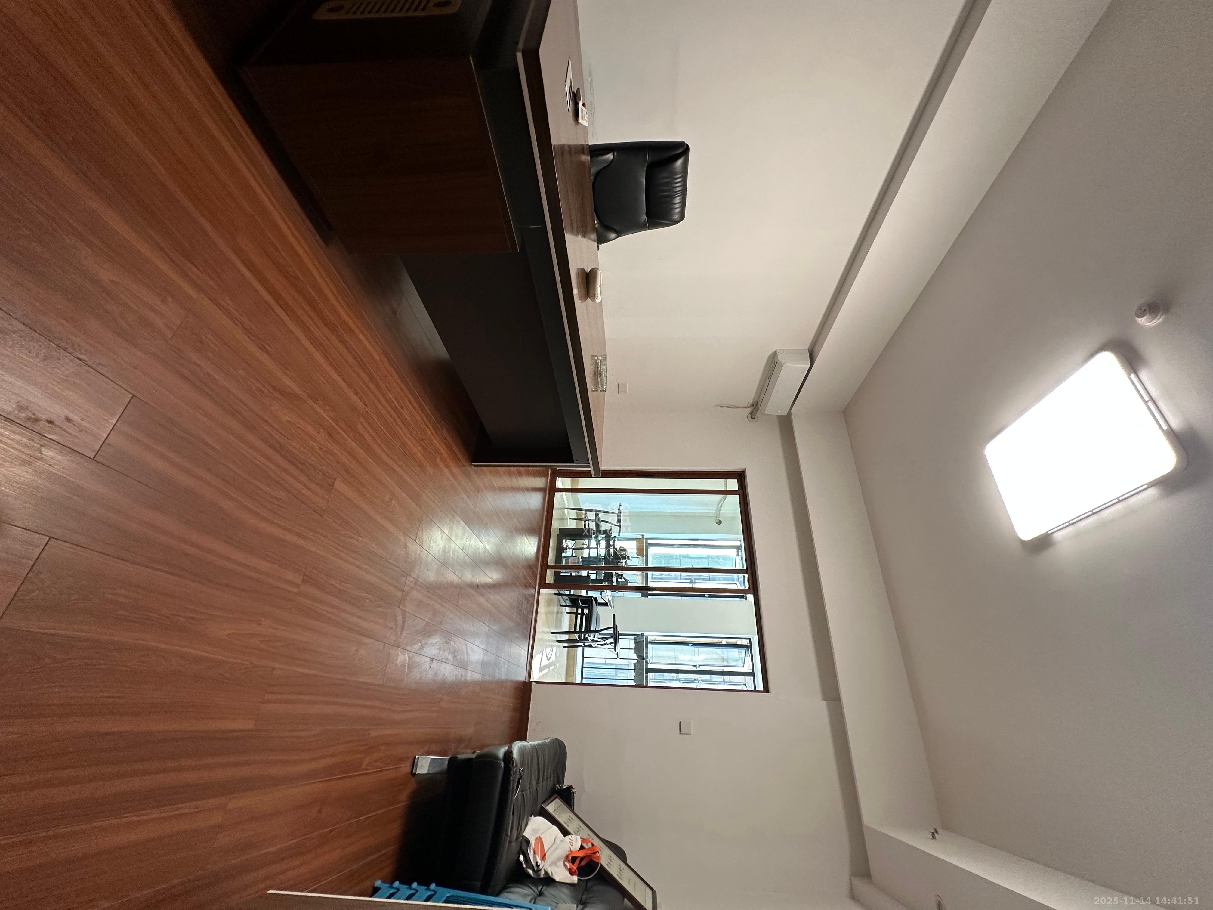 荣泰广场  1室1厅1卫    1600.0元/月室内图