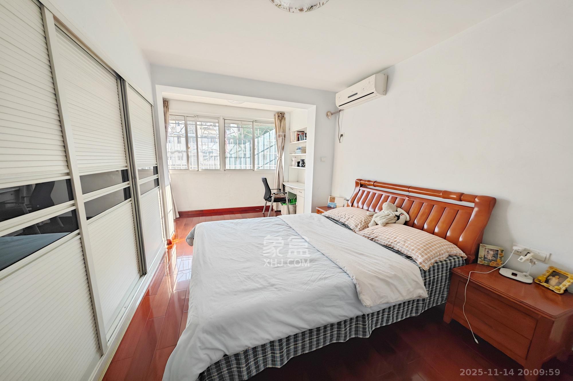 长钢社区(半边山宿舍区) 2室1厅1卫 36.0万 长钢社区(半边山宿舍区) 2室1厅1卫 36.0万卧室