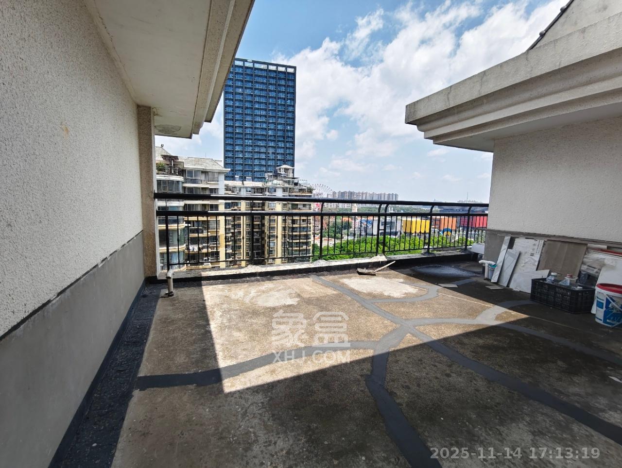 金色比华利  8室2厅4卫    4980.0元/月室内图