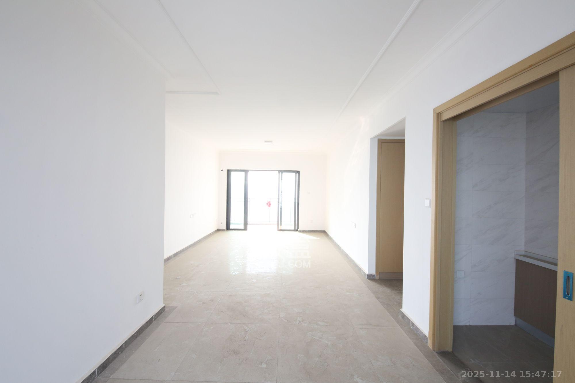 富力芙蓉新天地  4室2厅1卫    3500.0元/月室内图