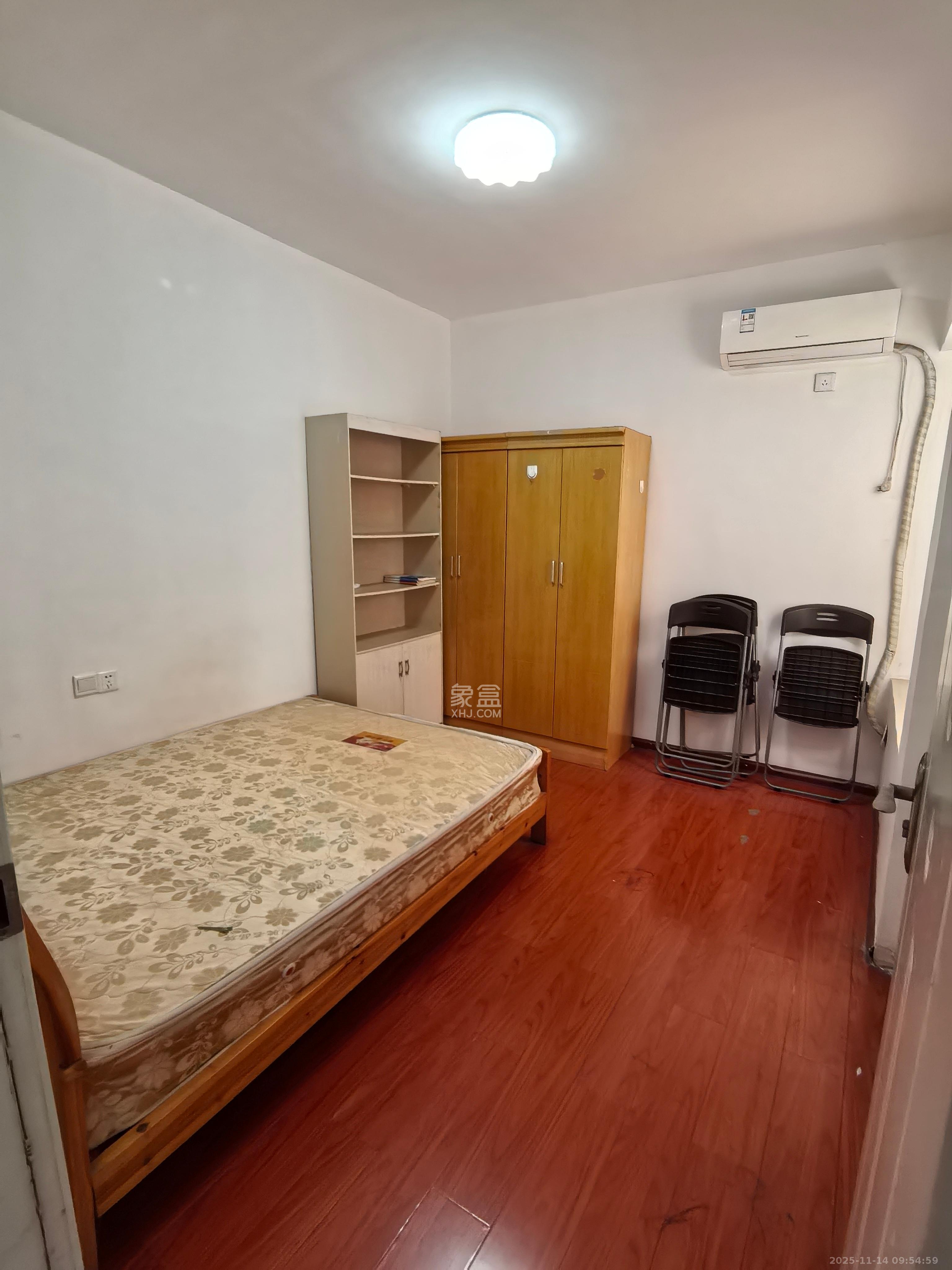 紫晶城 2室2厅1卫 1300.0元/月 紫晶城 2室2厅1卫 1300.0元/月室内图