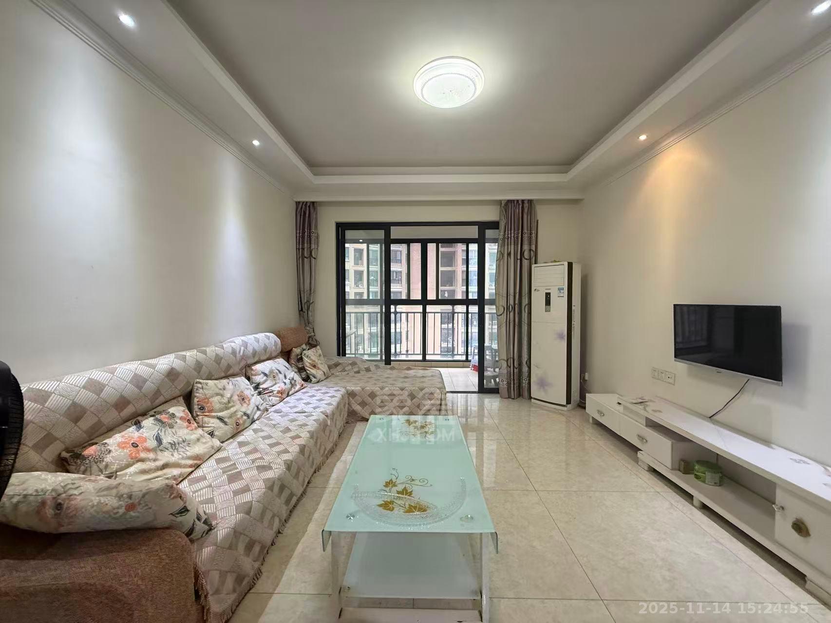 康桥美郡  2室2厅1卫    1400.0元/月室内图1