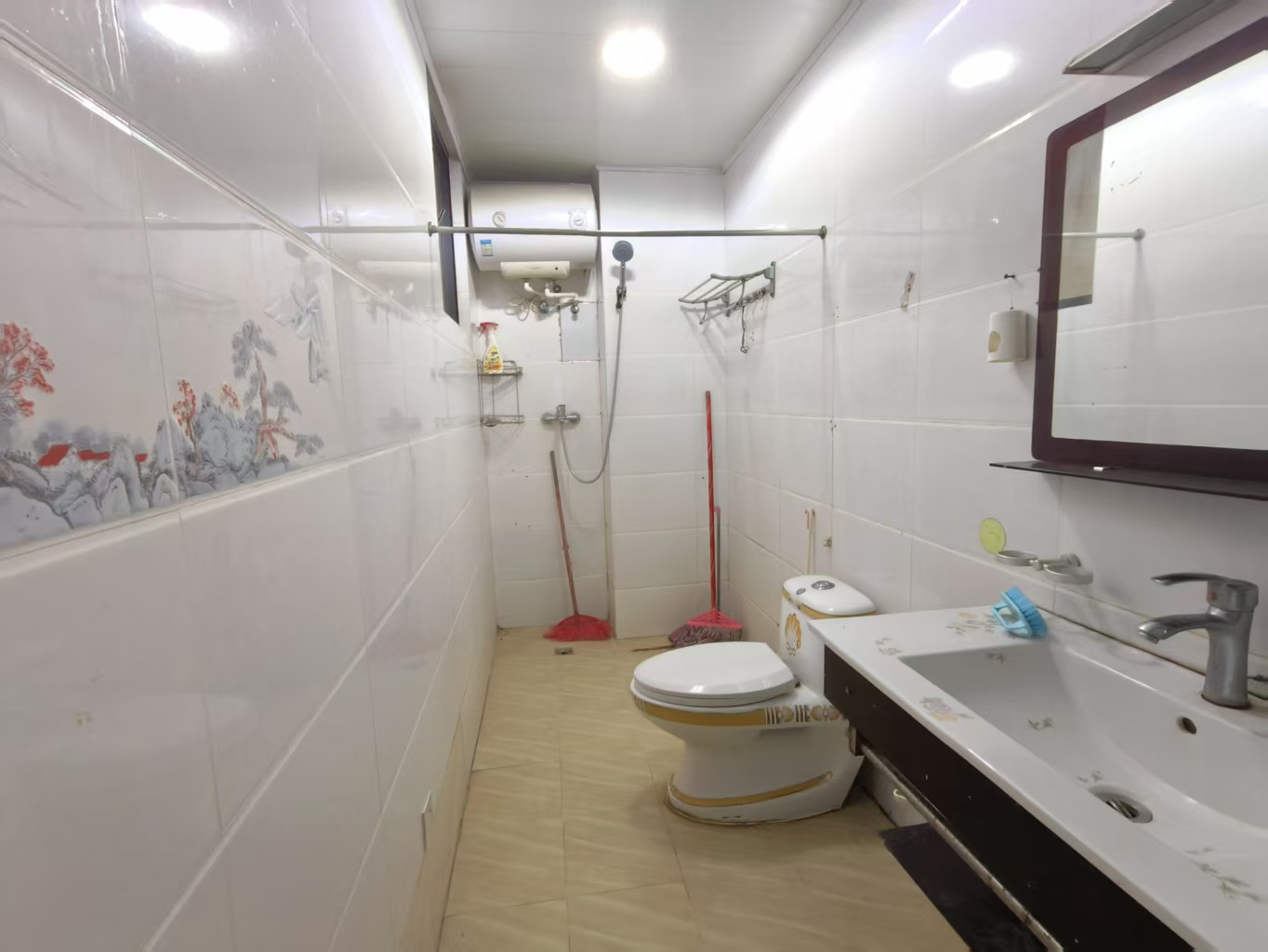 秀山观海苑  3室2厅1卫    1800.0元/月室内图