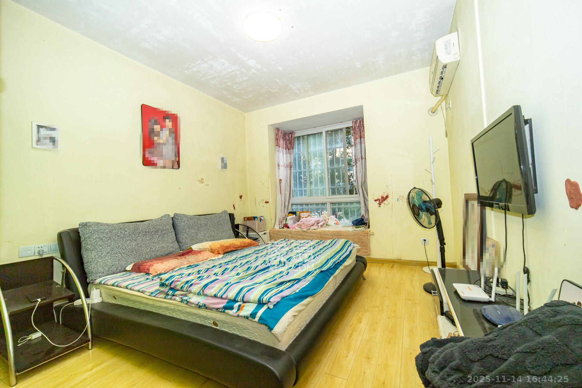 筑梦园 3室2厅2卫 60.8万 筑梦园 3室2厅2卫 60.8万卧室