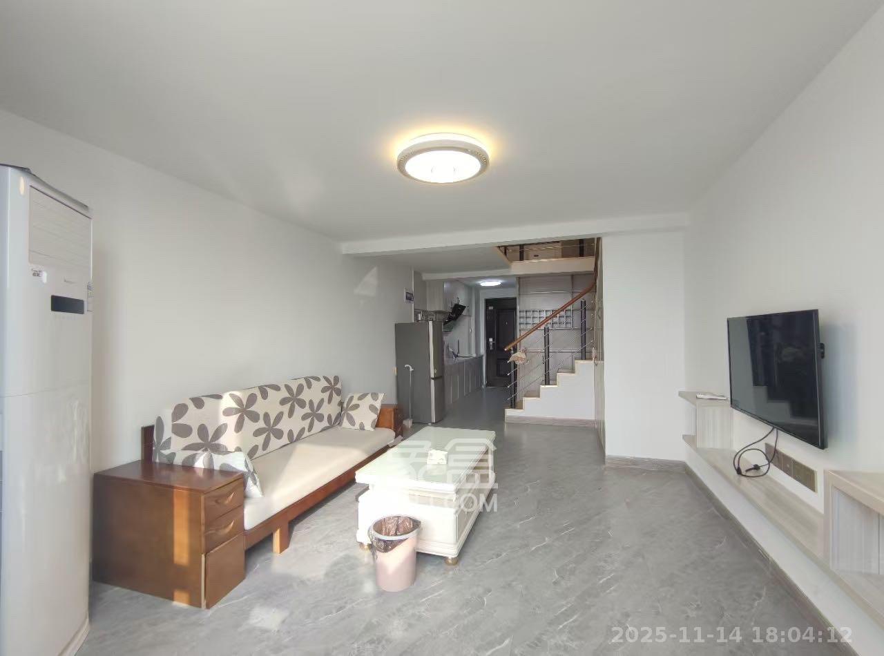 裕天国际商汇中心  1室1厅1卫    1500.0元/月