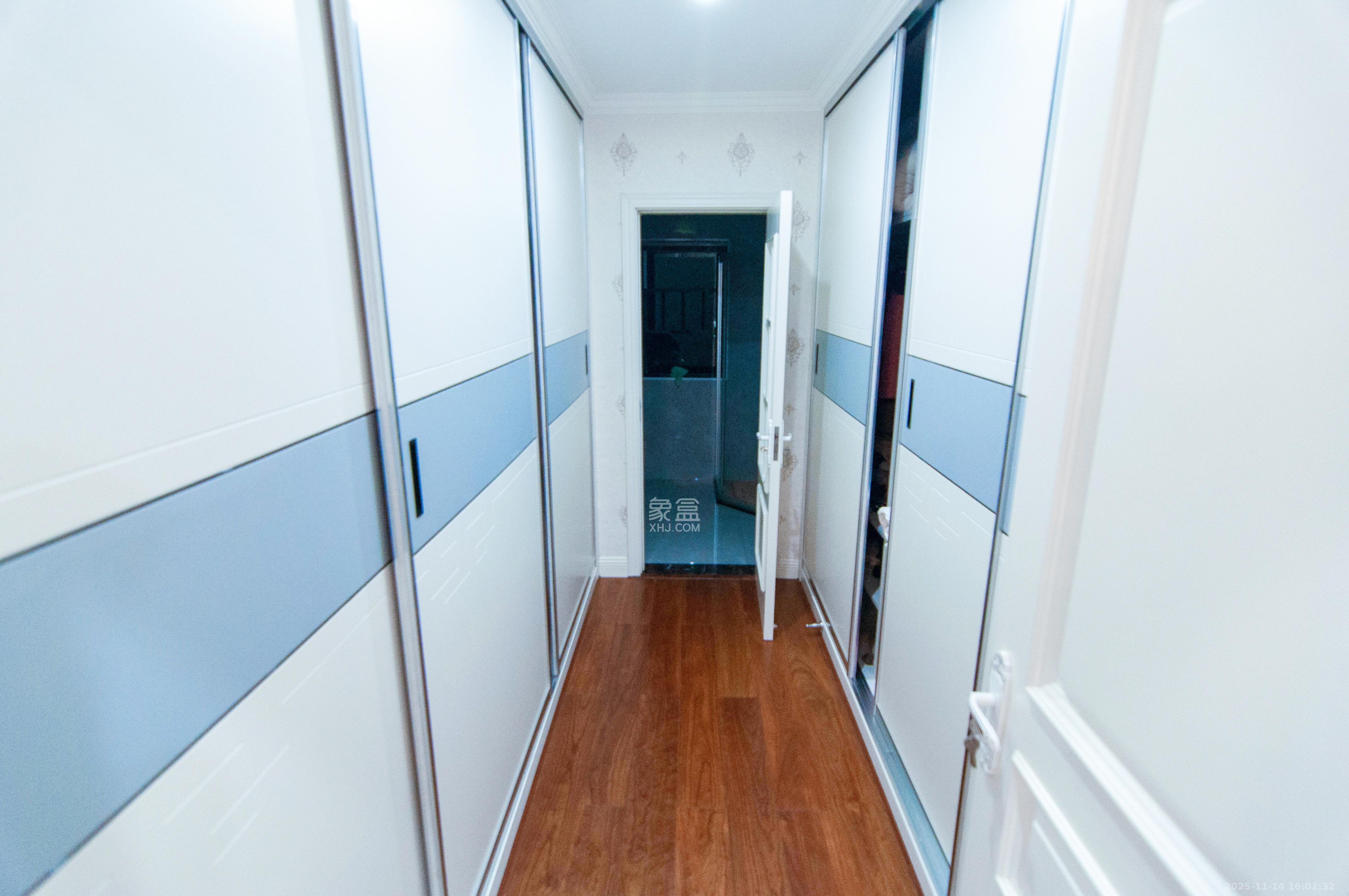 中海梅溪湖壹号 6室2厅4卫 20000.0元/月 中海梅溪湖壹号 6室2厅4卫 20000.0元/月室内图