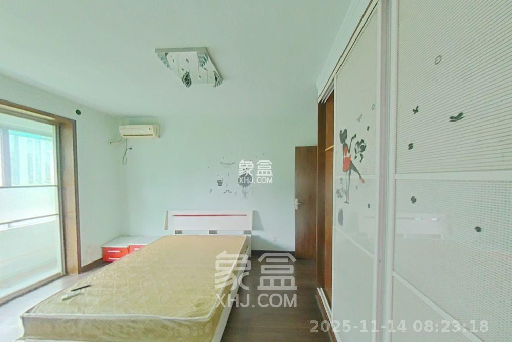 新世纪家园 4室2厅2卫 3000.0元/月 新世纪家园 4室2厅2卫 3000.0元/月室内图