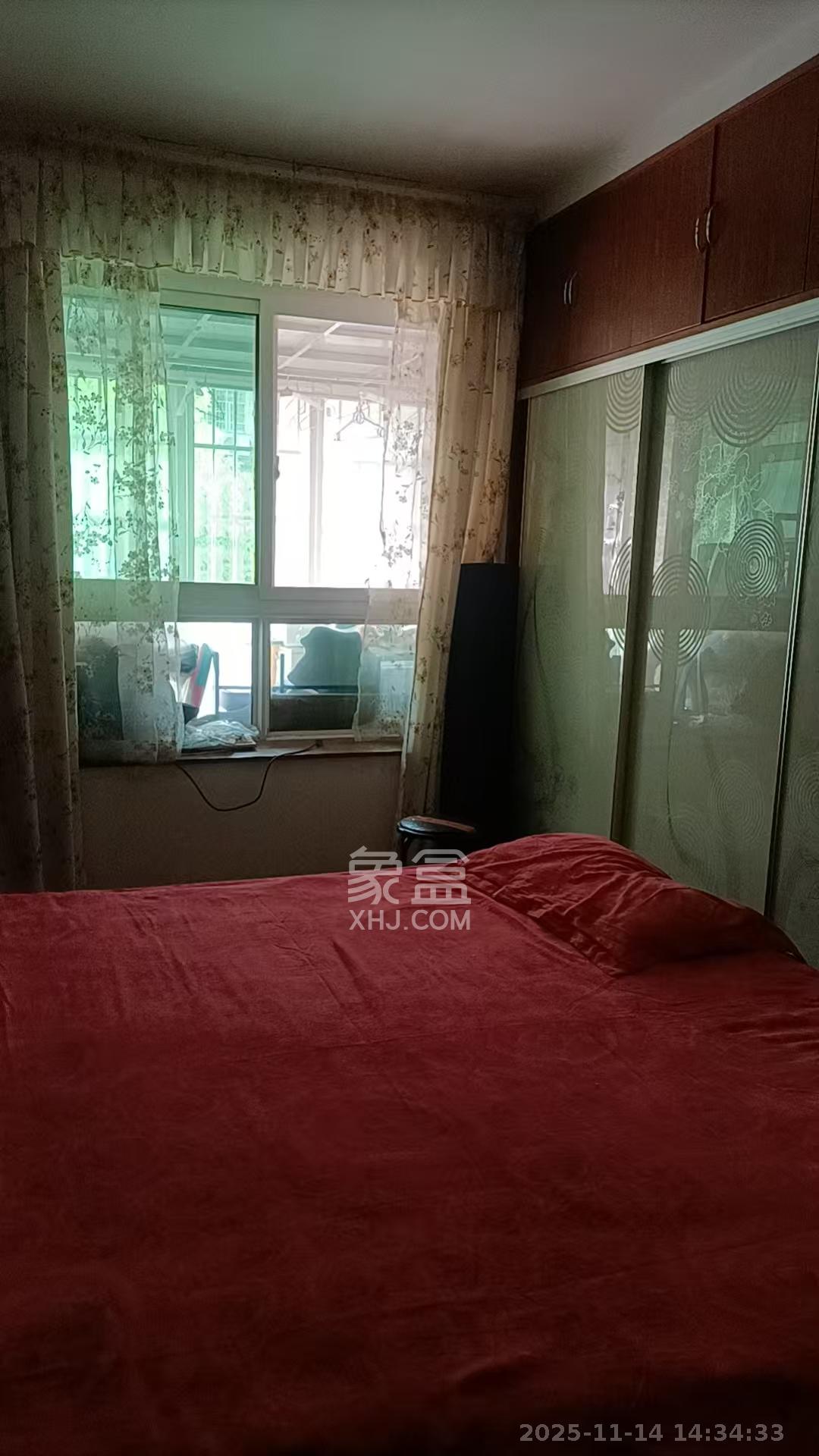 恒鑫澜北湾  3室2厅2卫    2000.0元/月室内图