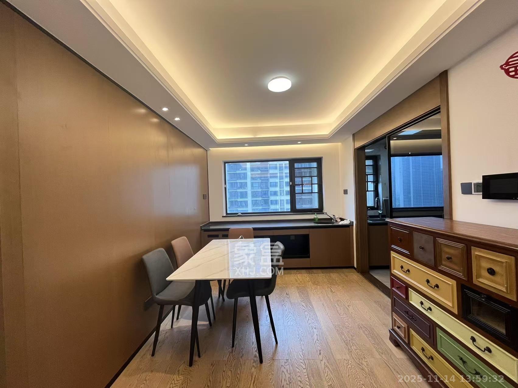 万科金域蓝湾  4室2厅2卫    4200.0元/月室内图