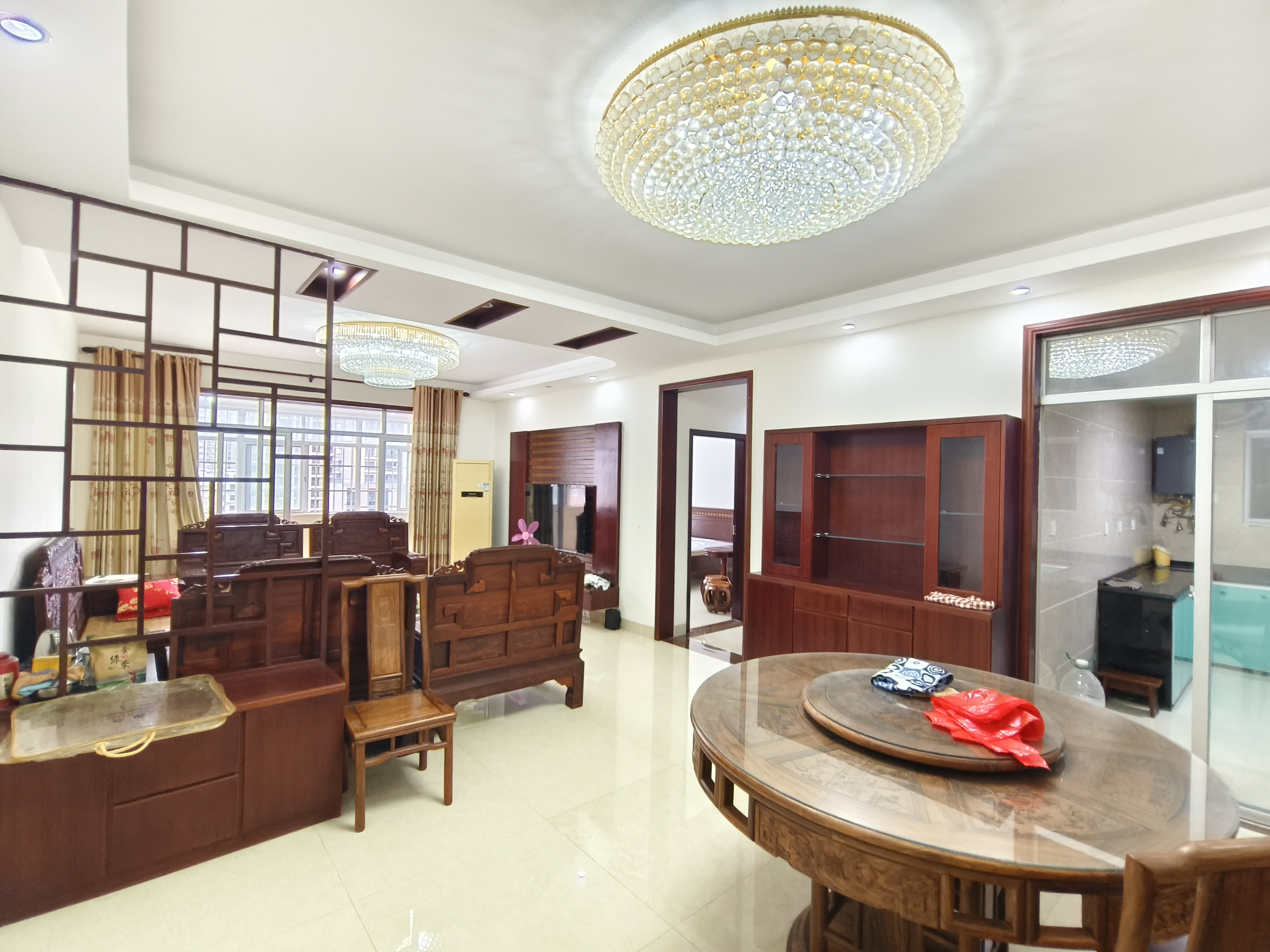 学苑公寓  3室2厅1卫    3500.0元/月室内图