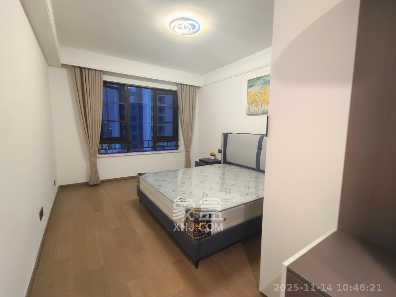 卓越江岸 4室2厅2卫 5500.0元/月 卓越江岸 4室2厅2卫 5500.0元/月室内图