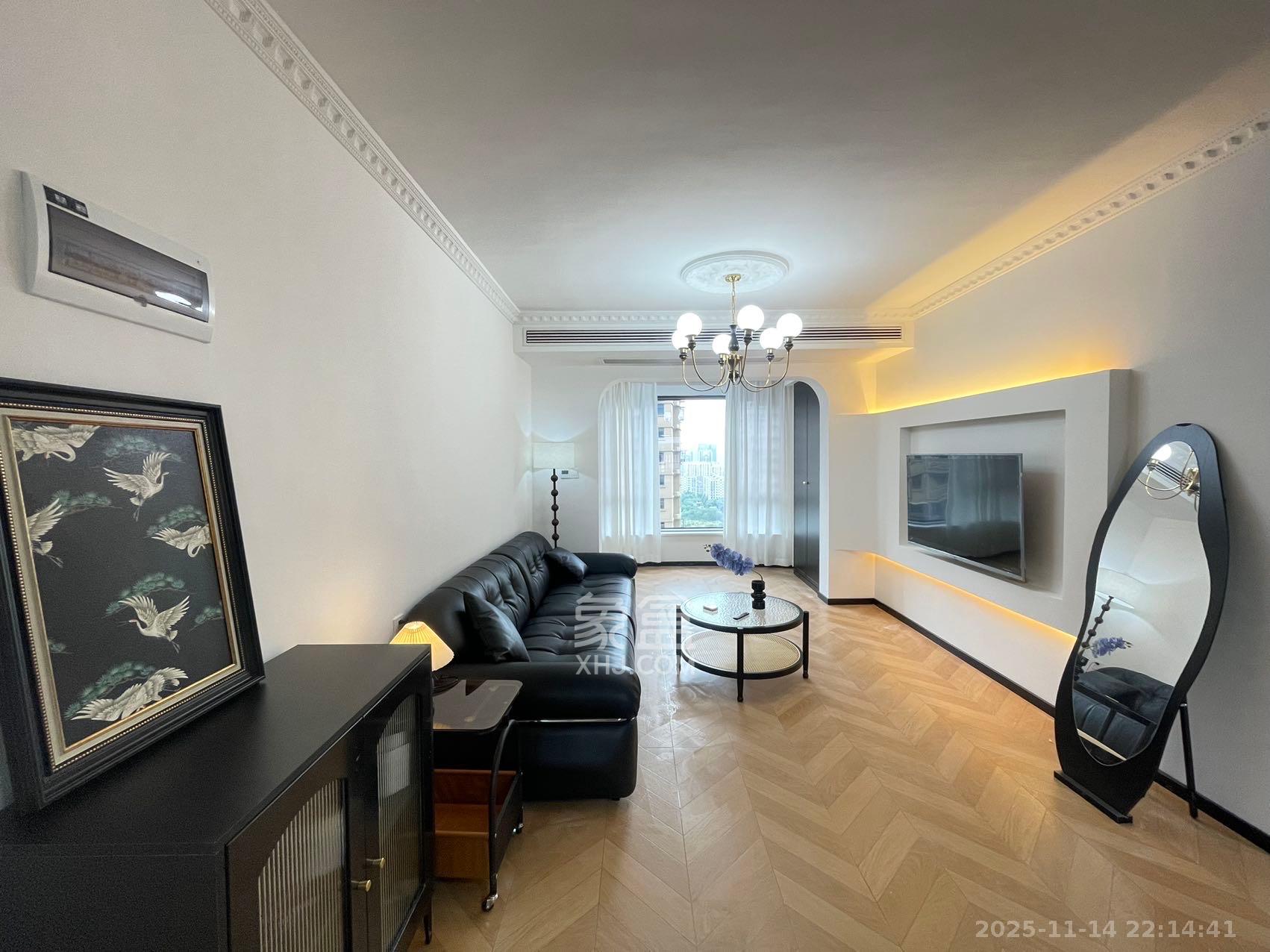 嘉雨东苑  2室1厅1卫    4000.0元/月室内图