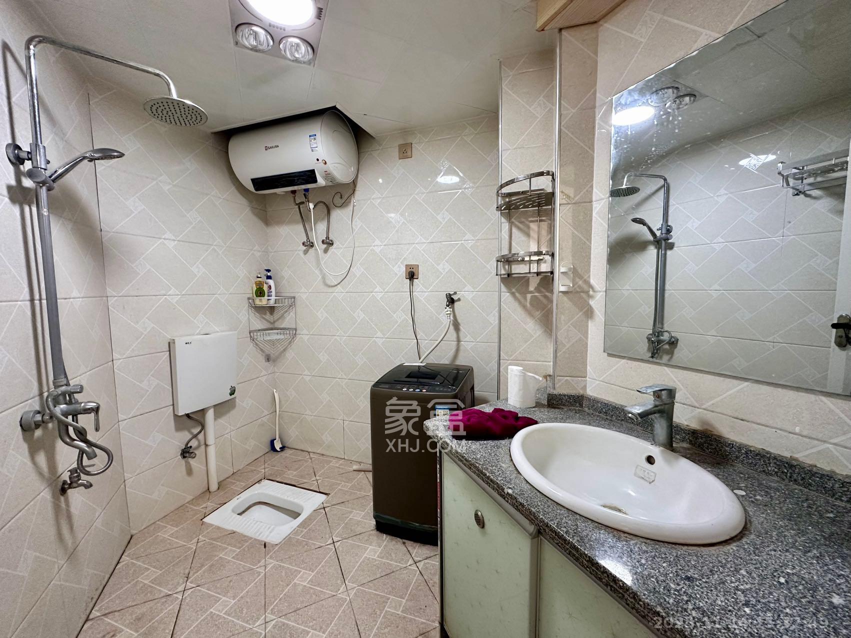 达美D6区  1室1厅1卫    1700.0元/月室内图