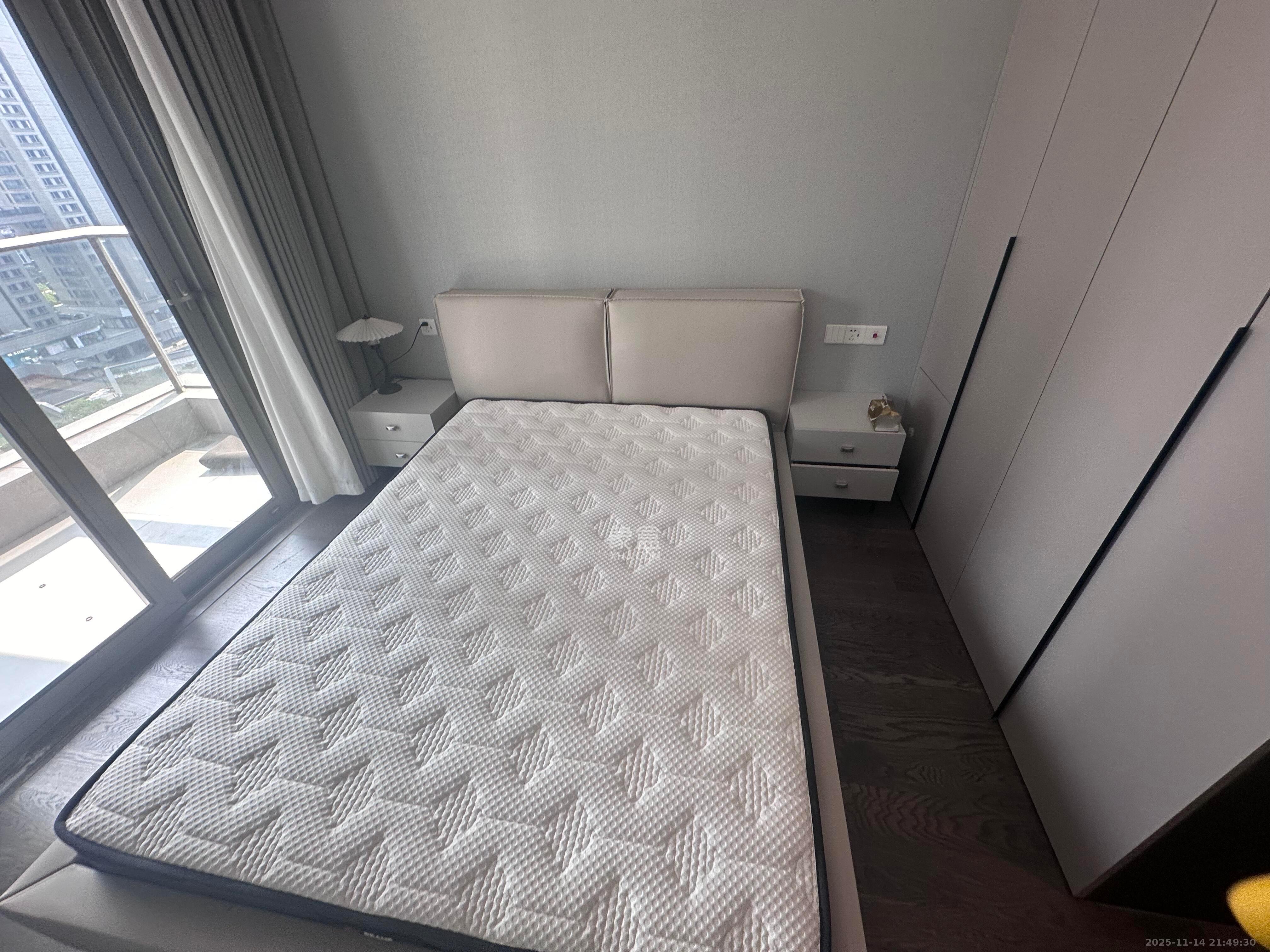 雨花大厦（云海大厦）  1室0厅0卫    1600.0元/月室内图