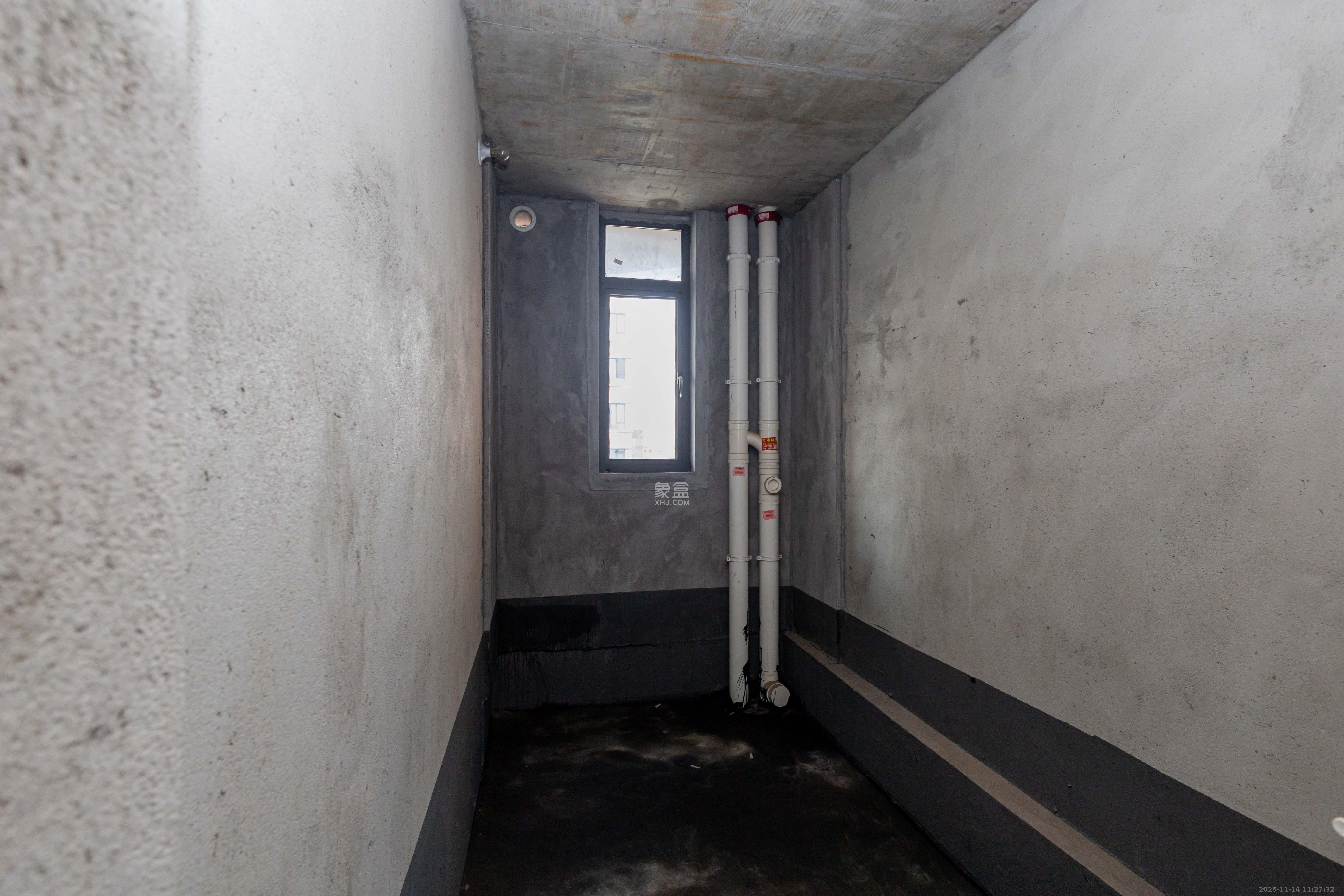 福天星中心(福天星雅苑) 5室2厅2卫 220.0万 福天星中心(福天星雅苑) 5室2厅2卫 220.0万卫生间