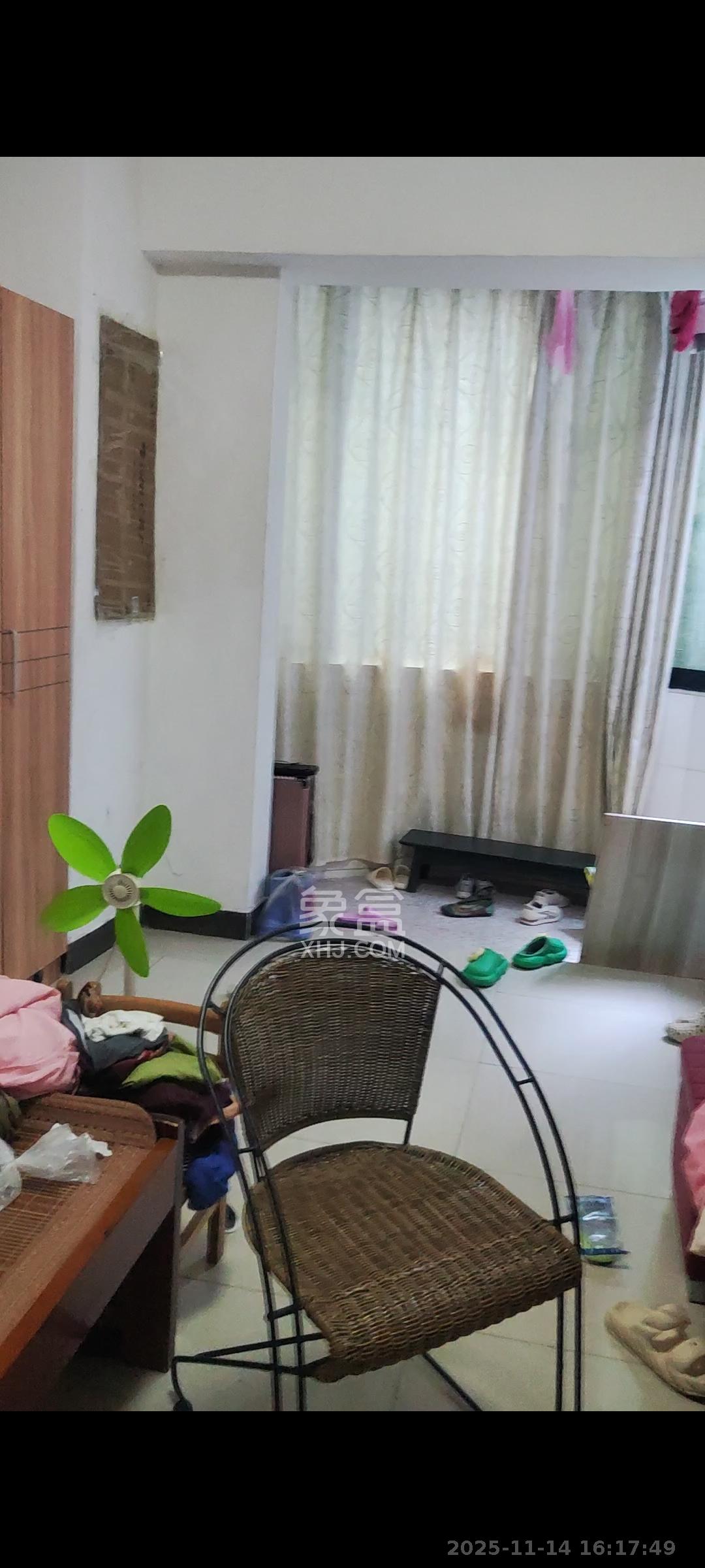 生活艺术城  1室1厅1卫    1000.0元/月室内图