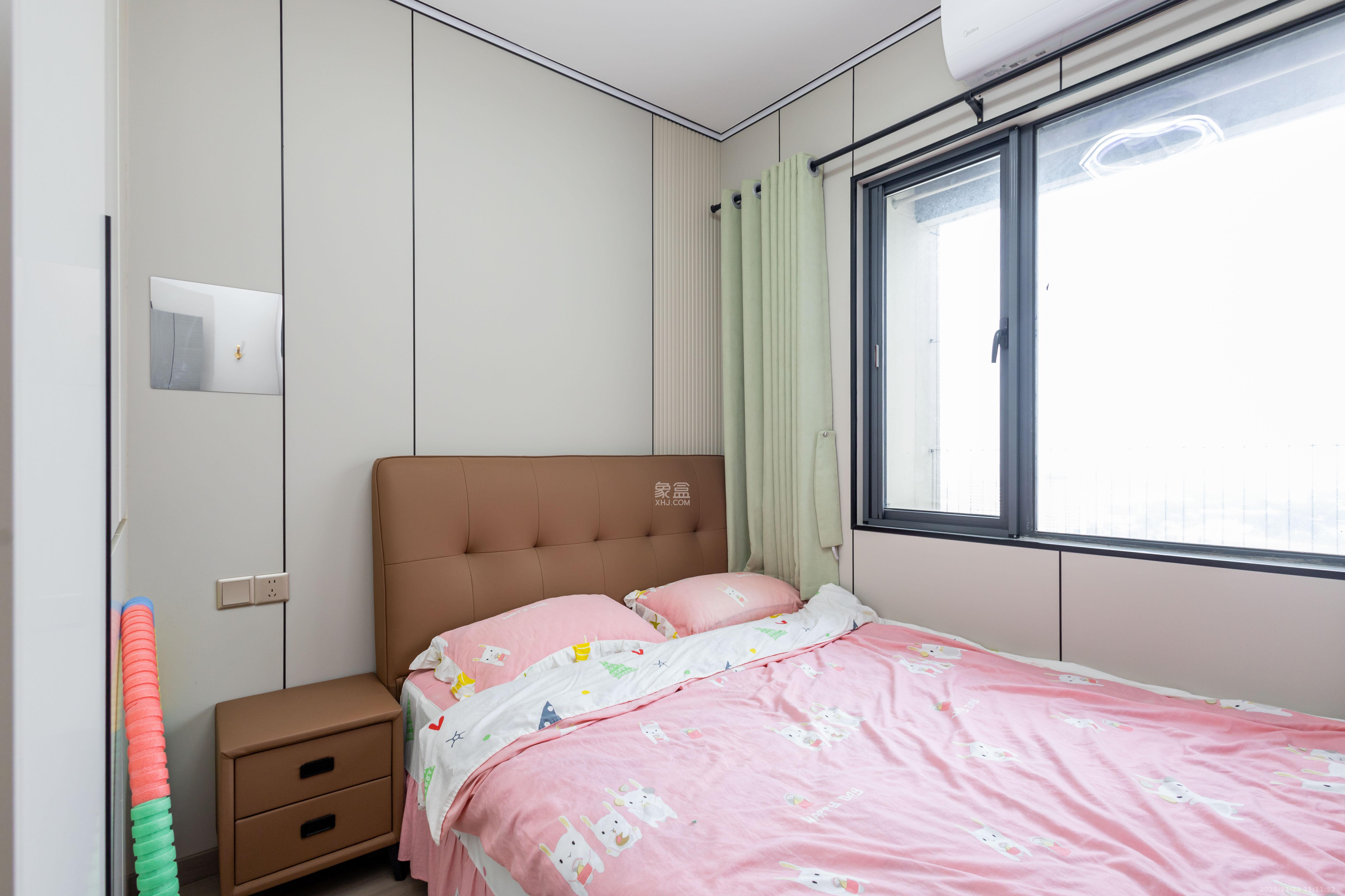 新力菩悦星都汇  4室2厅2卫    148.0万卧室