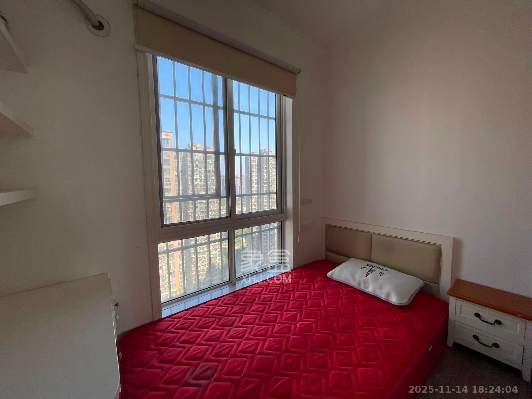 鑫科明珠 1室2厅1卫 2200.0元/月 鑫科明珠 1室2厅1卫 2200.0元/月室内图