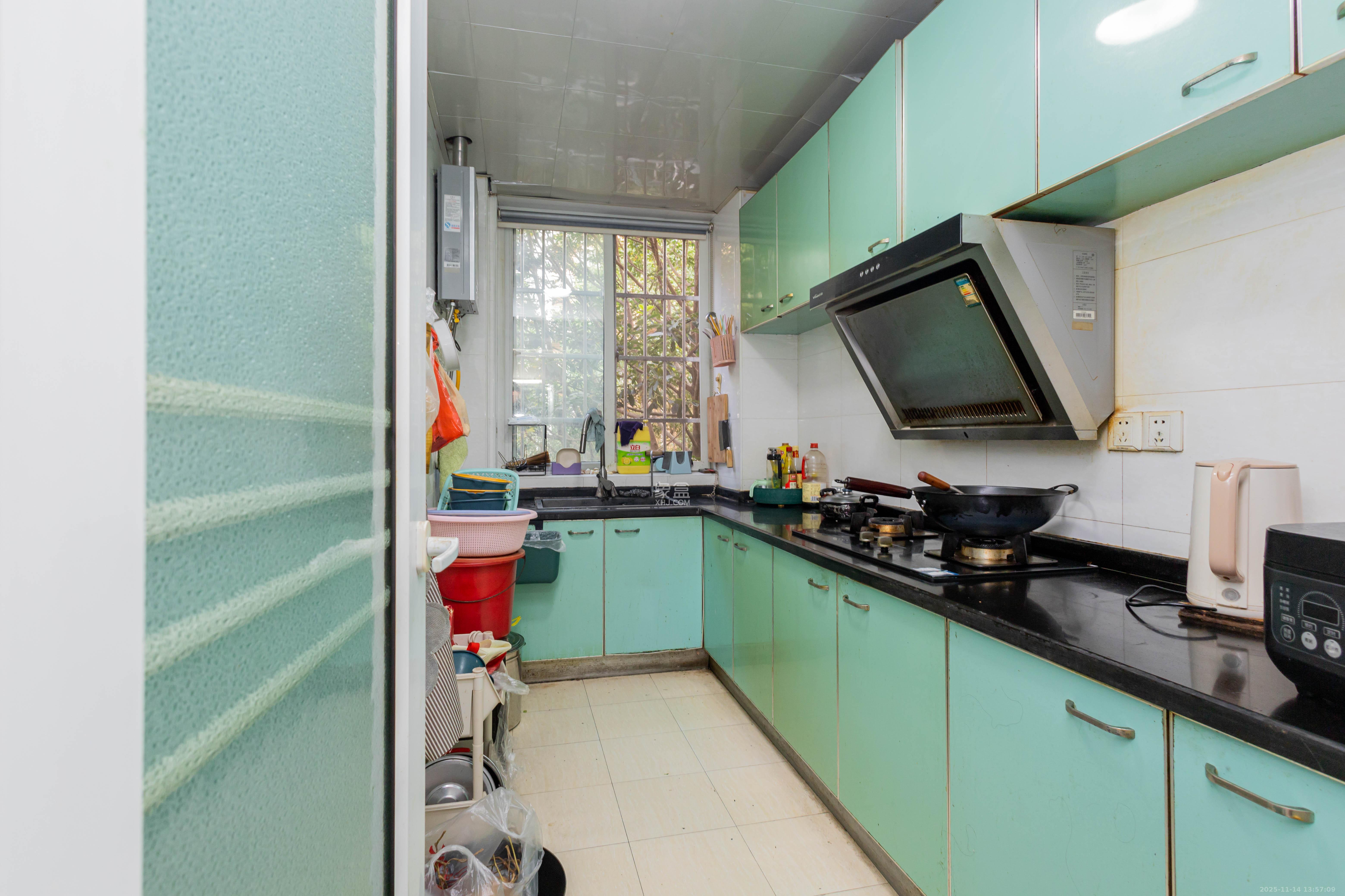 东岸锦城(东方人家)  3室2厅1卫    55.0万厨房