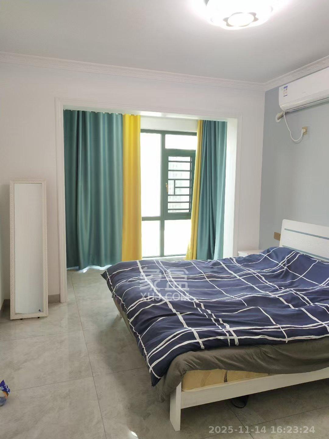 西韵佳苑  4室2厅2卫    3200.0元/月室内图