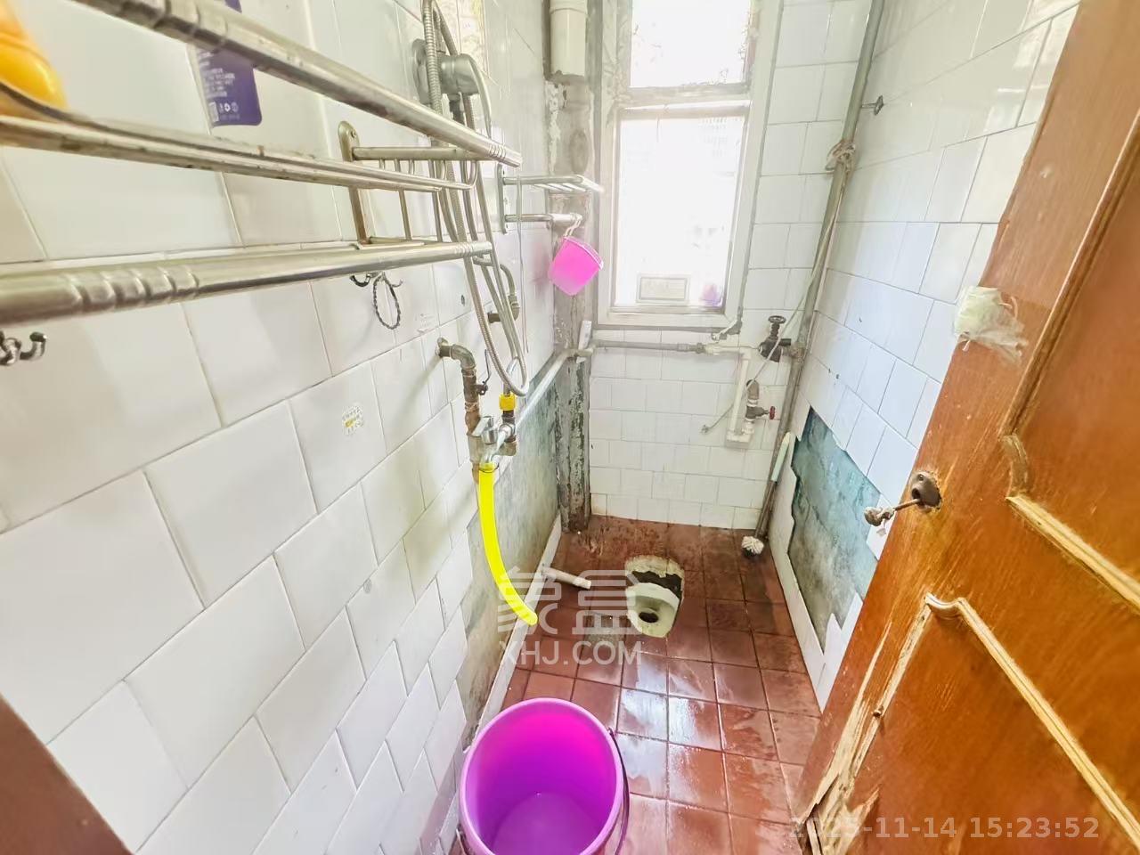 粮二库宿舍 2室1厅1卫 900.0元/月 粮二库宿舍 2室1厅1卫 900.0元/月室内图