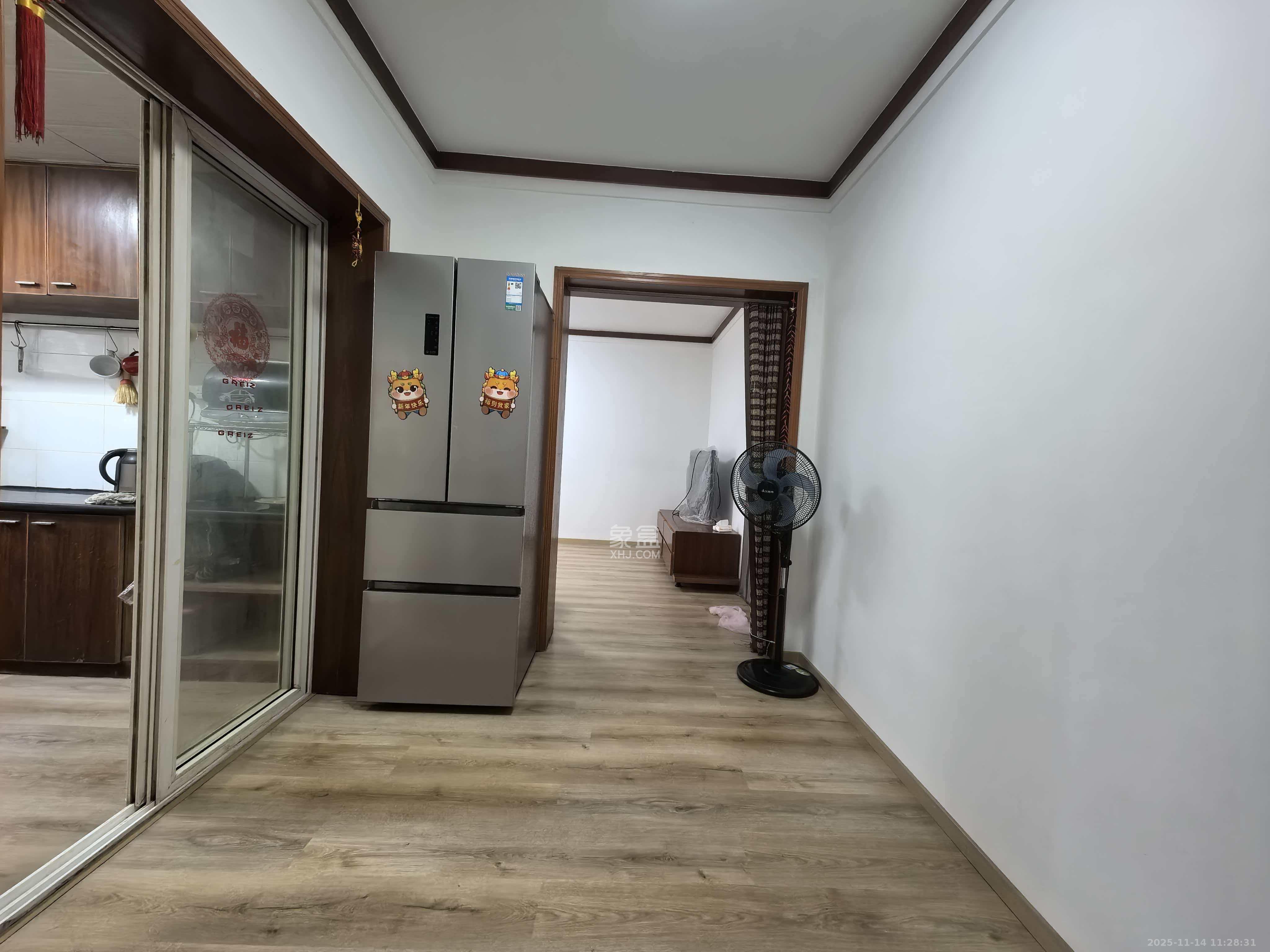 东风二村社区房  2室1厅1卫    2000.0元/月室内图