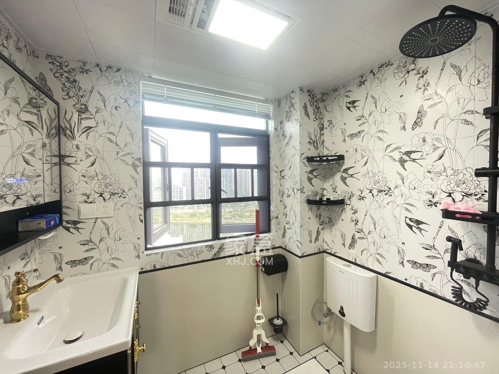 嘉雨东苑 2室1厅1卫 4000.0元/月 嘉雨东苑 2室1厅1卫 4000.0元/月室内图