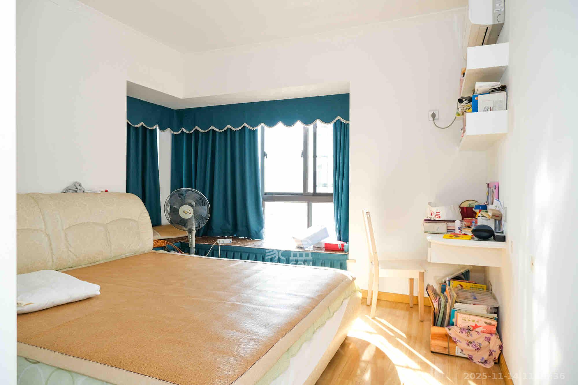 好望谷  3室2厅2卫    2000.0元/月室内图