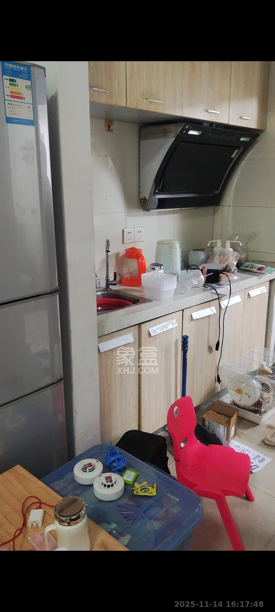 生活艺术城  1室1厅1卫    1000.0元/月