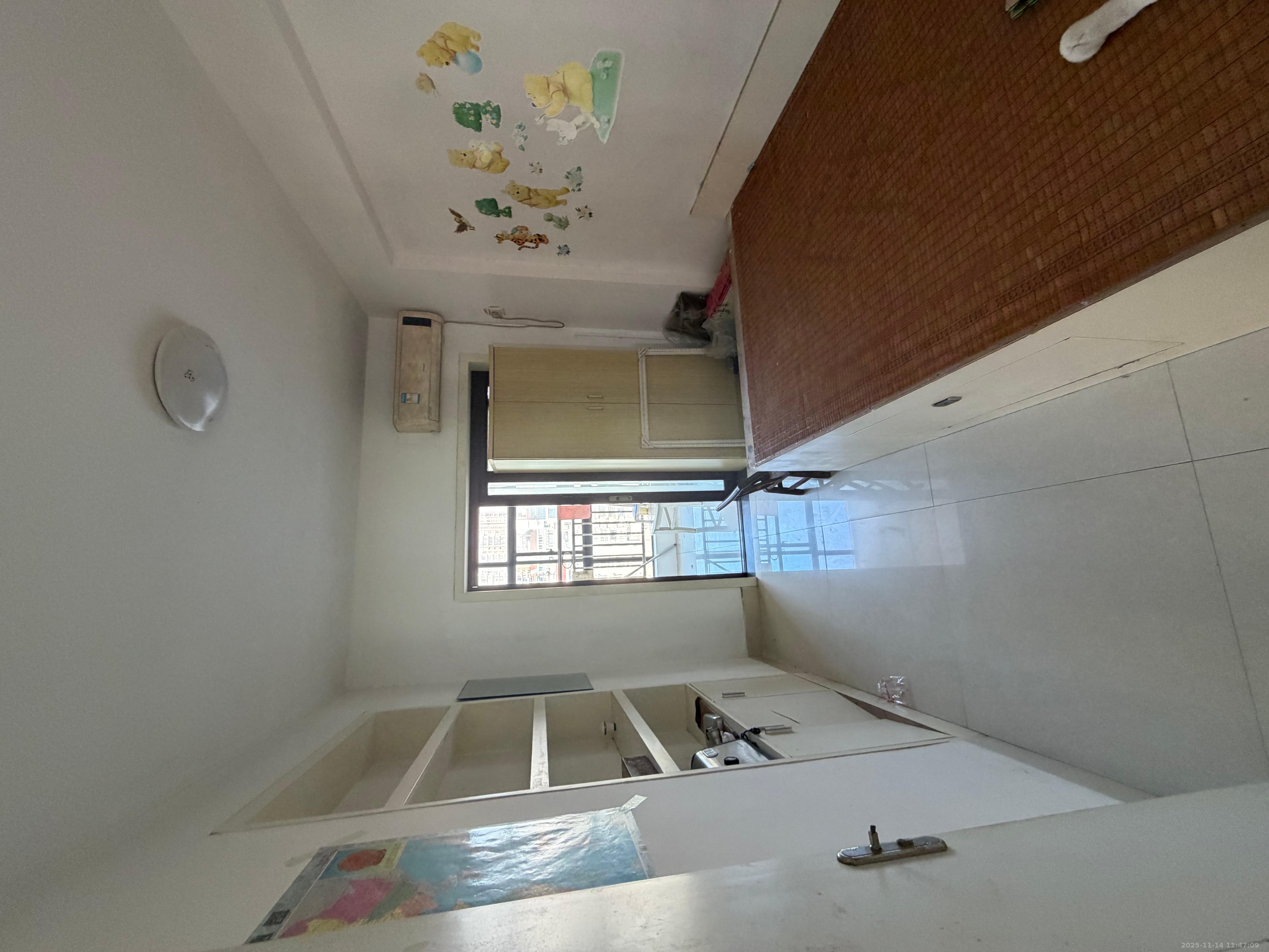 融橙上品  3室2厅2卫    2400.0元/月室内图