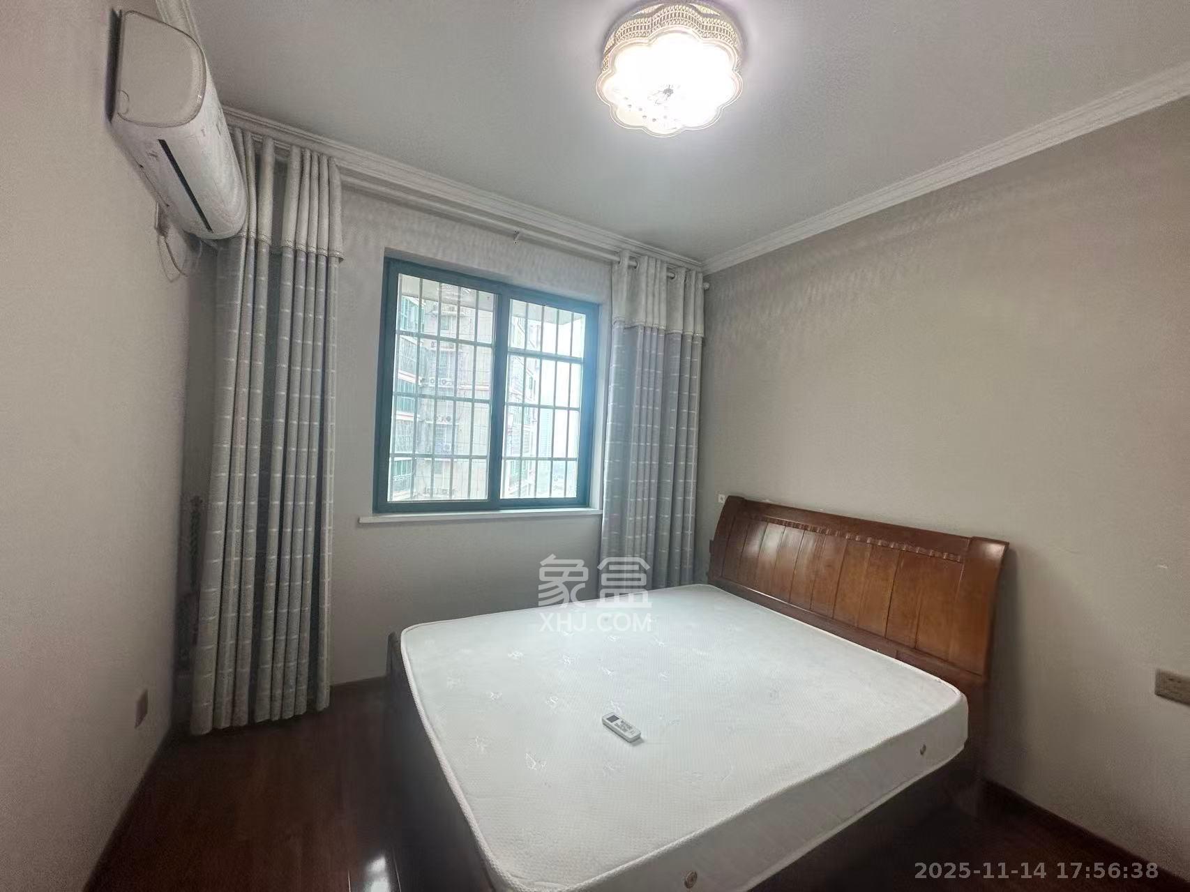 西韵佳苑  2室2厅1卫    2400.0元/月室内图