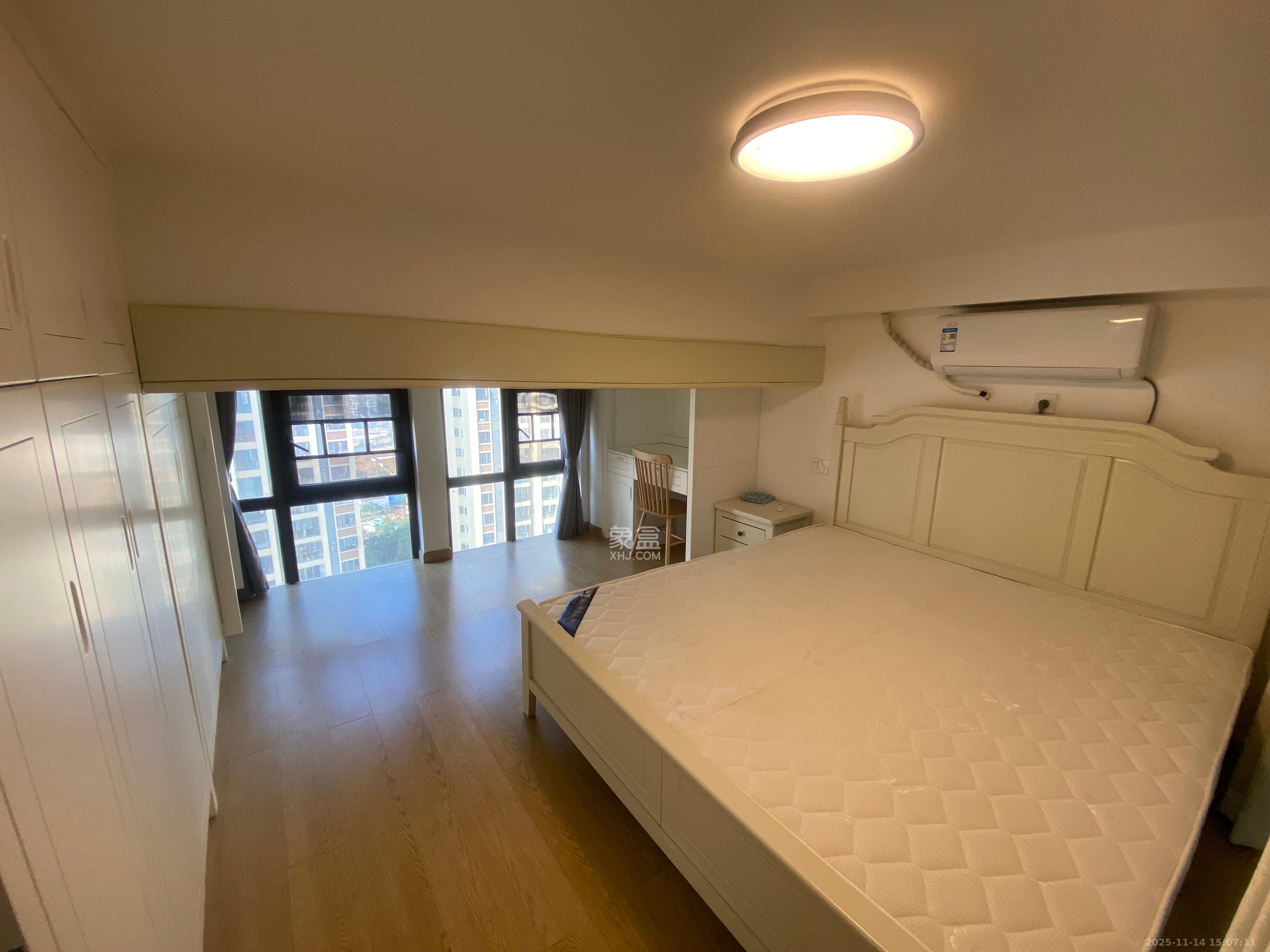 福晟钱隆国际（晟冉景苑）  2室1厅2卫    2200.0元/月室内图