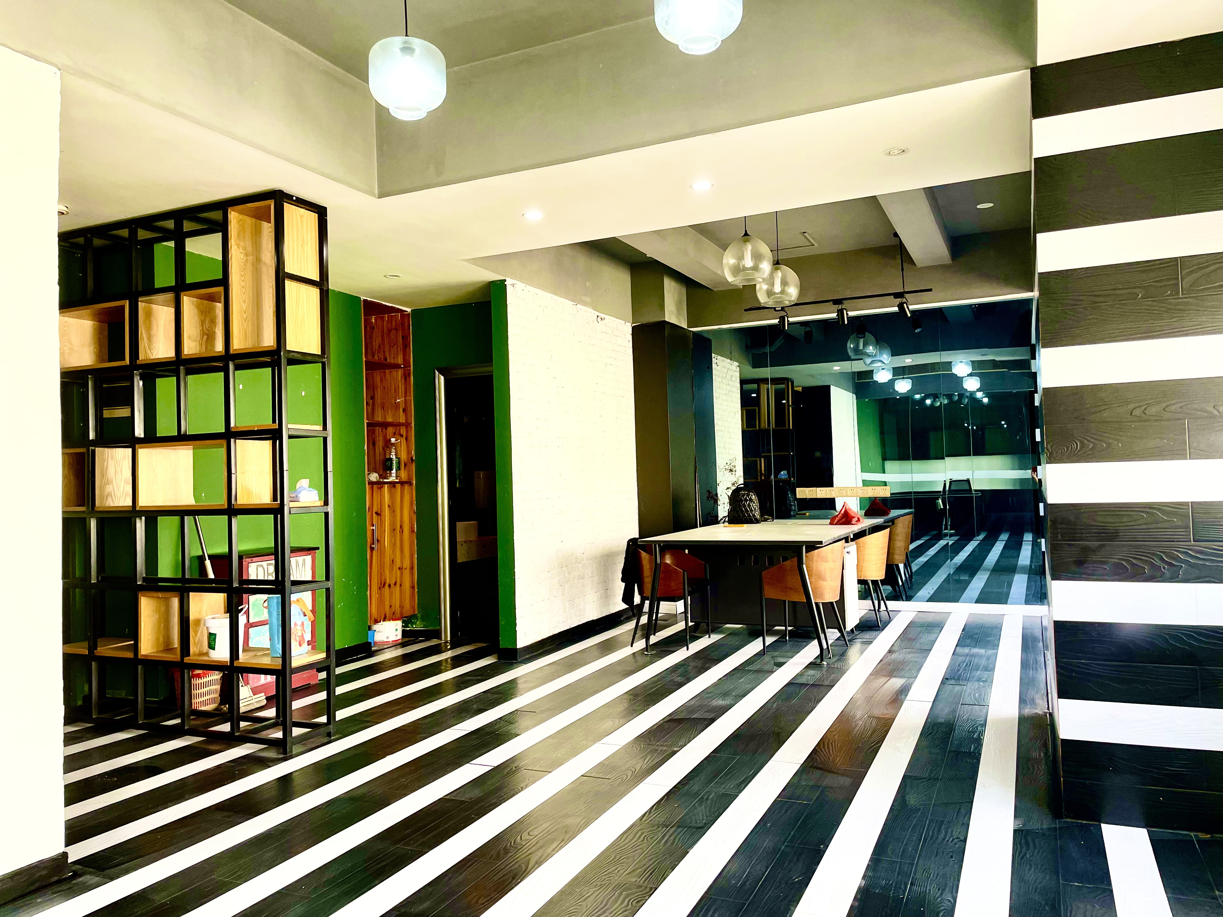 帝国大厦  1室1厅1卫    4000.0元/月室内图