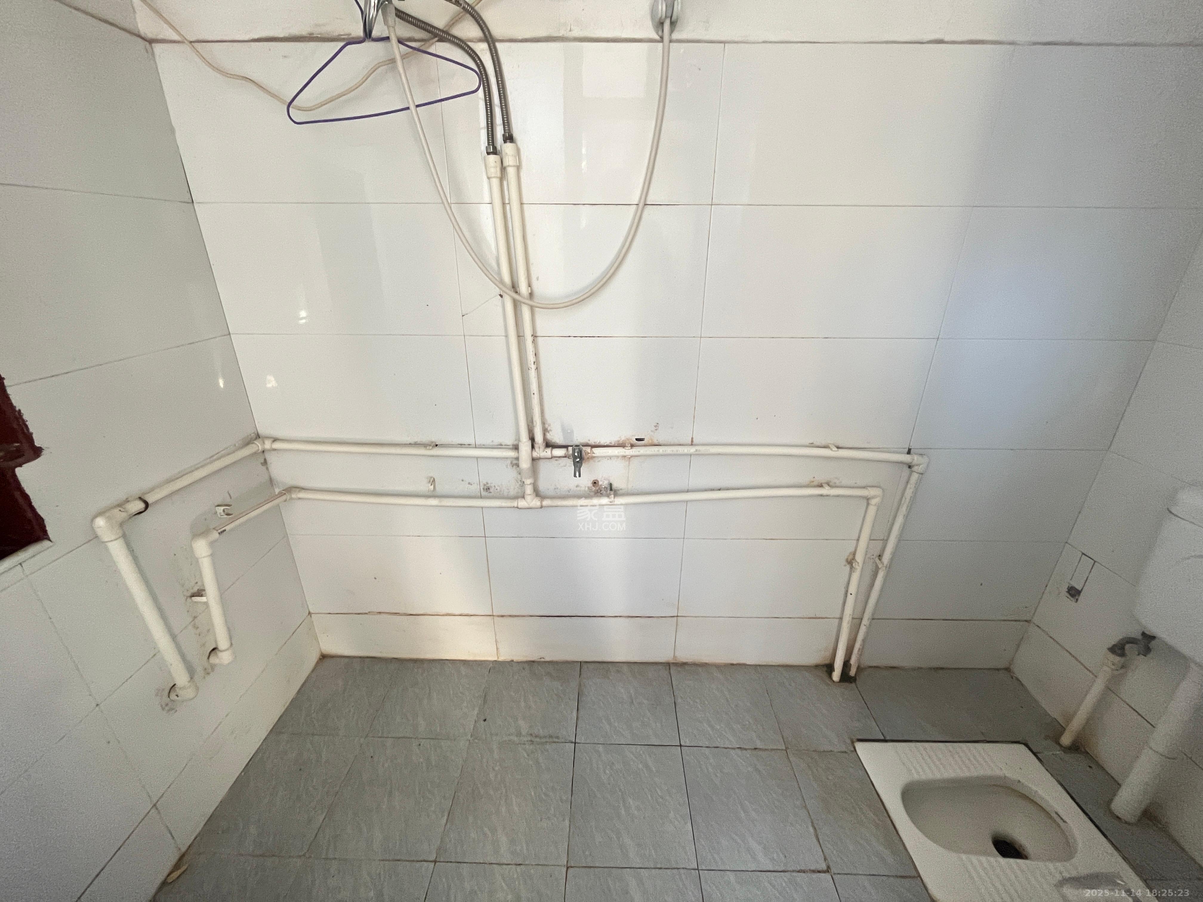 市直属机关宿舍  1室0厅1卫    1000.0元/月室内图