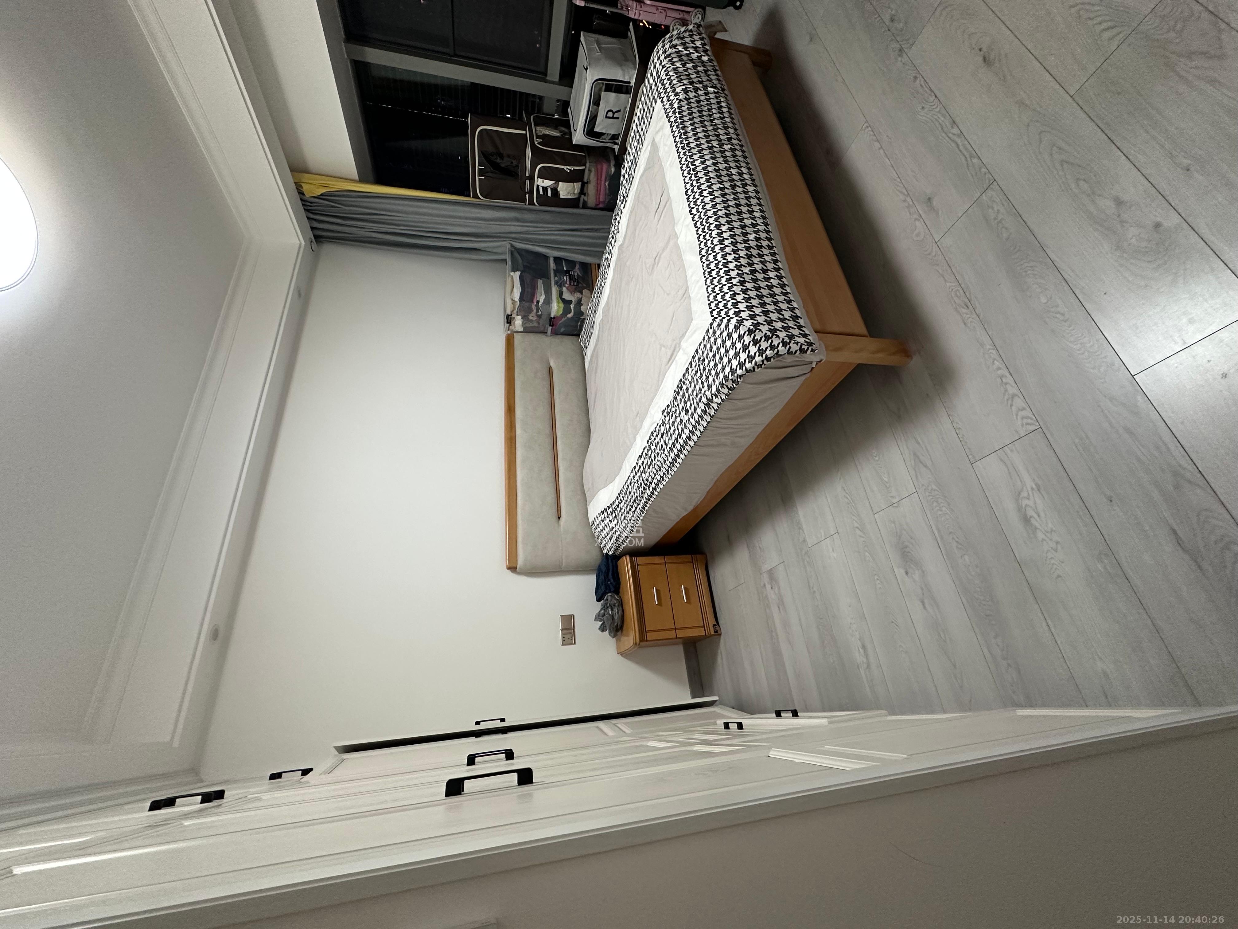 北辰定江洋  3室2厅2卫    10000.0元/月室内图