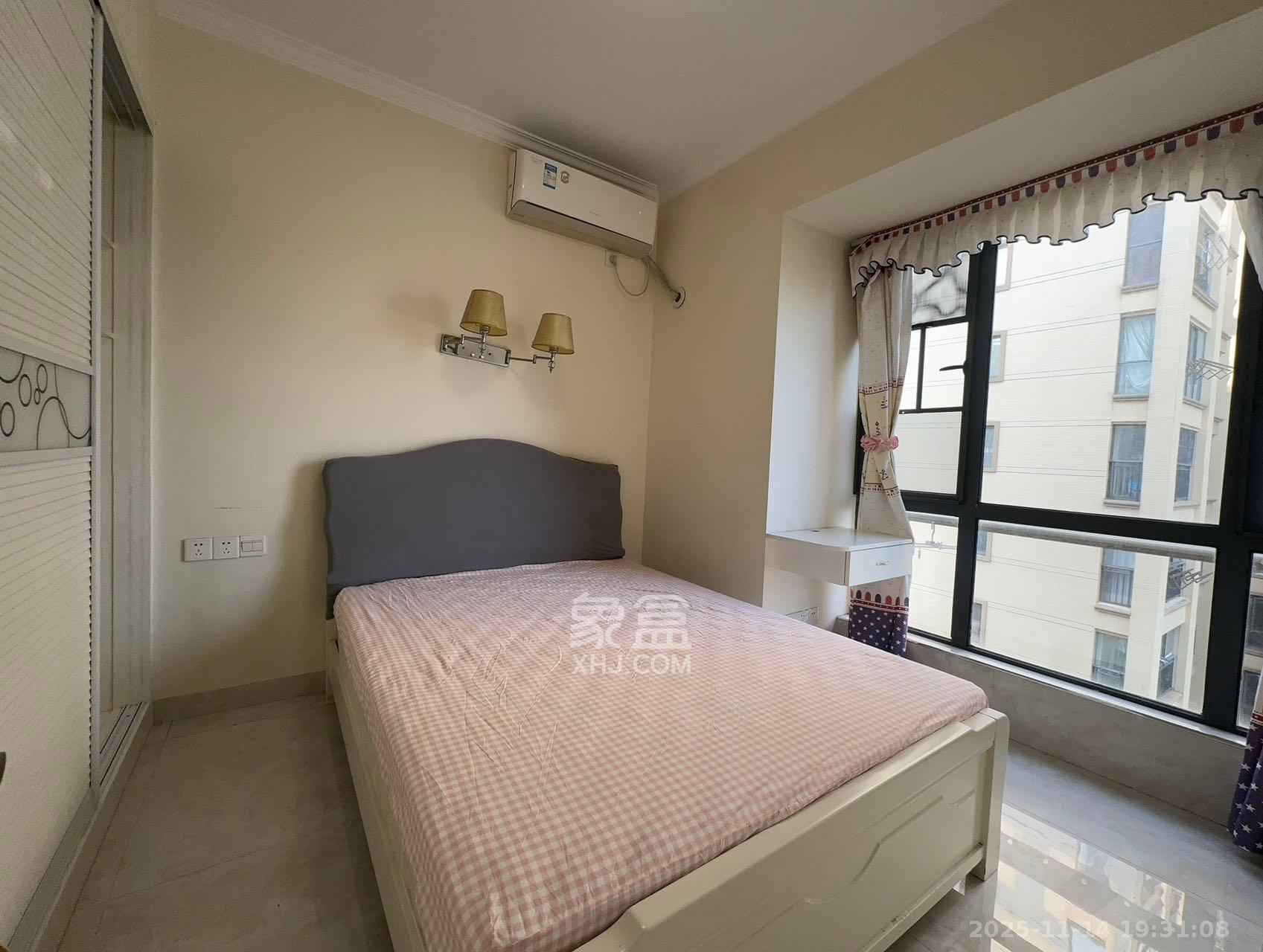 中建芙蓉工社  2室1厅1卫    1500.0元/月室内图