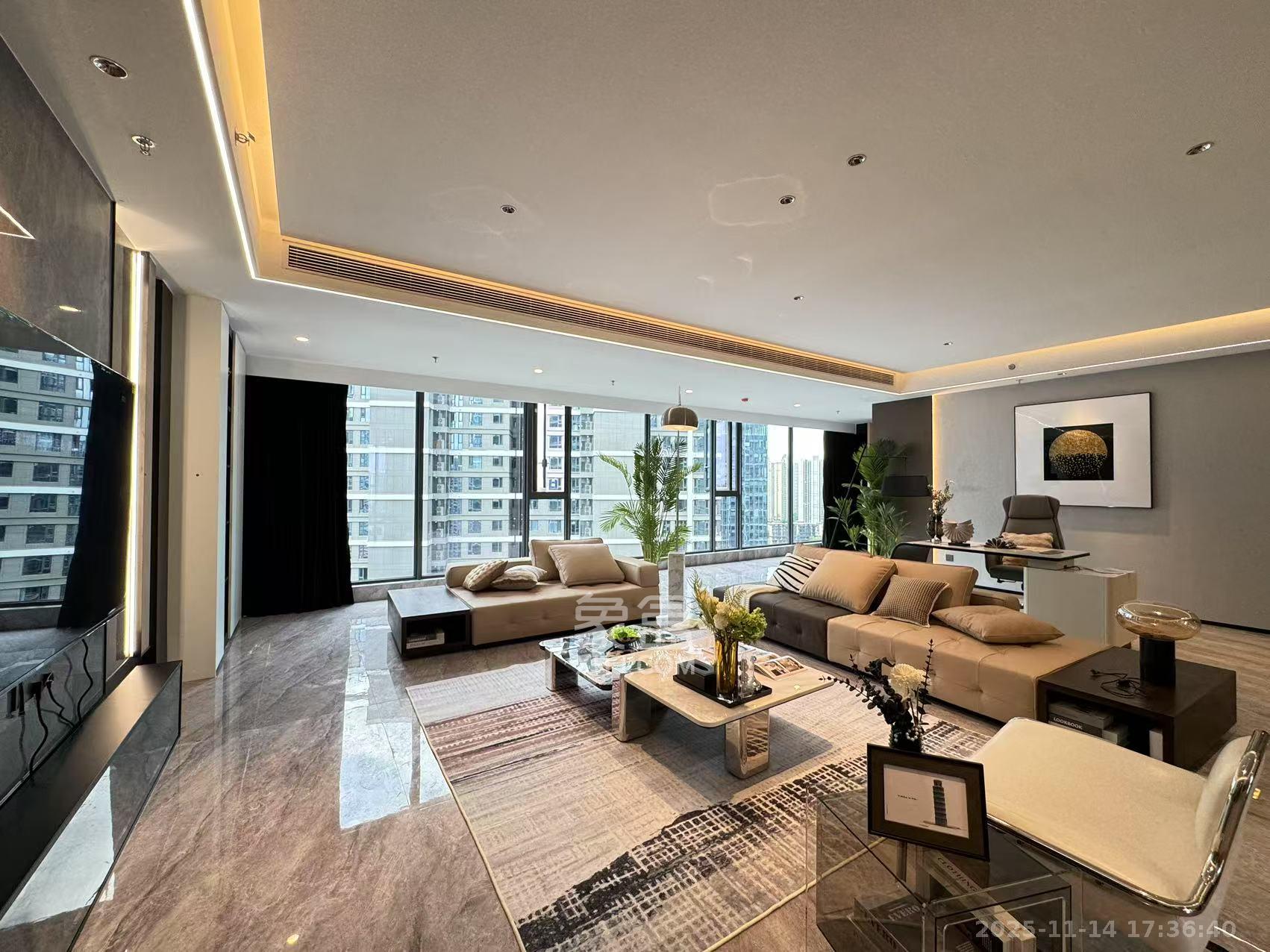 旭辉铂悦湘江  4室2厅4卫    16800.0元/月室内图