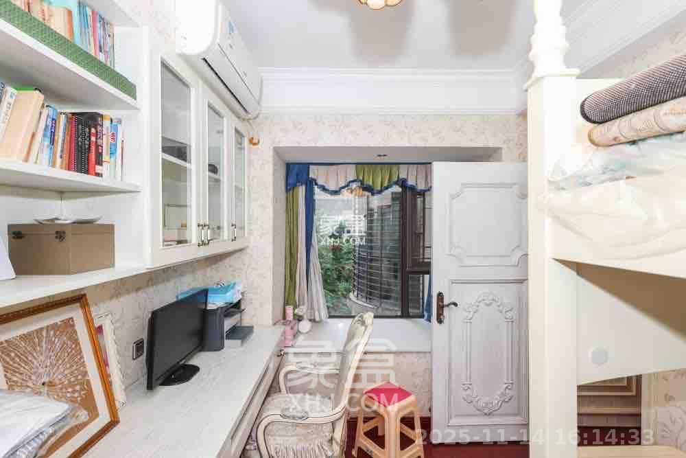 保利麓谷林语F区  3室2厅1卫    3500.0元/月室内图