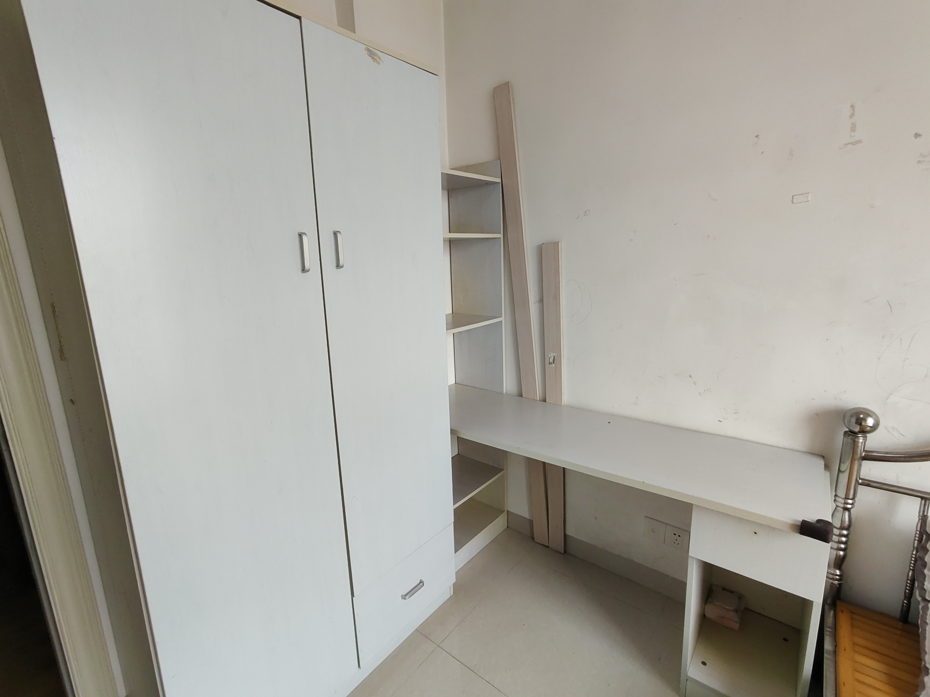 南海花园  2室2厅1卫    1800.0元/月室内图