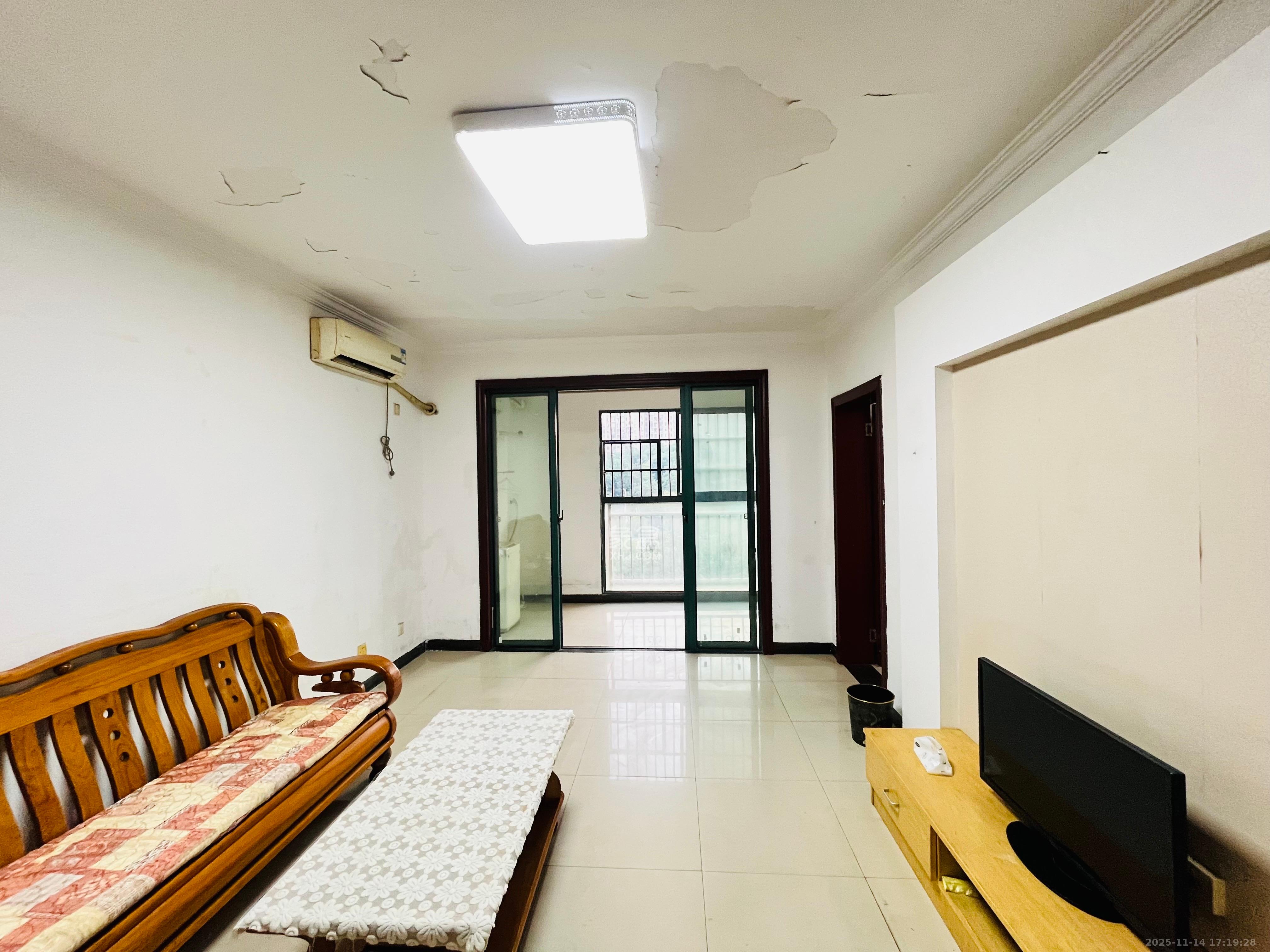 克拉美丽山庄（晟领国际）  2室2厅1卫    1600.0元/月室内图