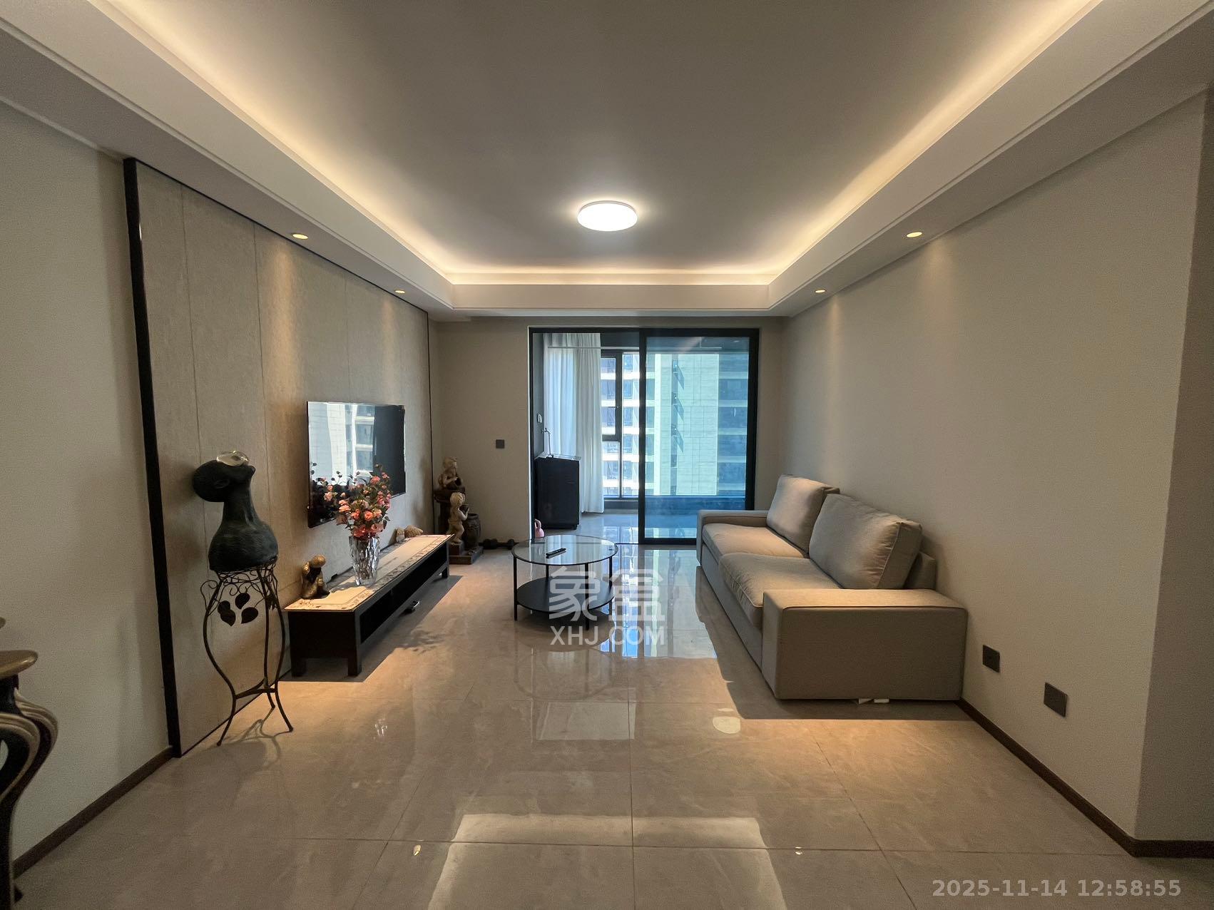 金源府  3室2厅2卫    3800.0元/月