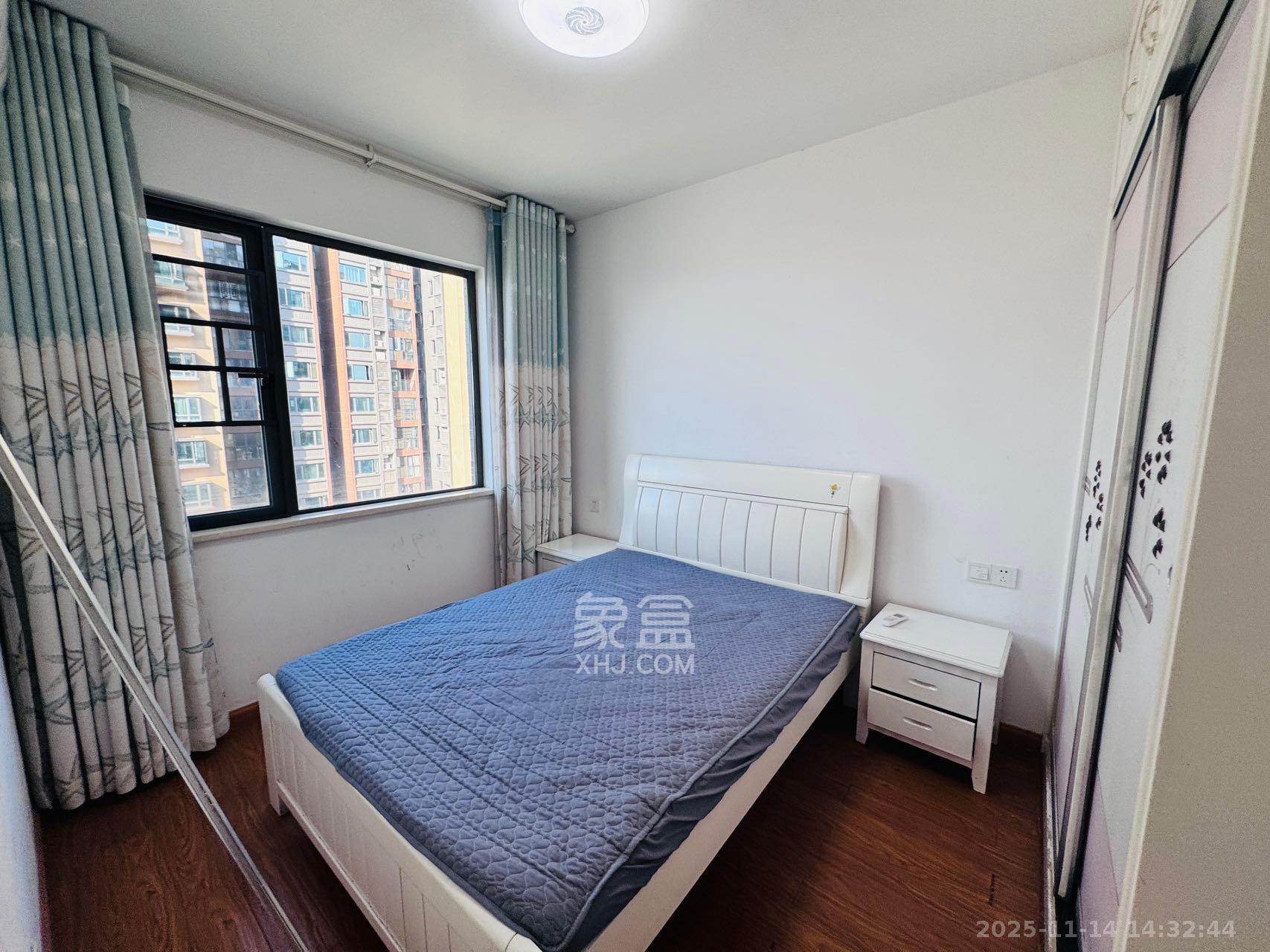 海伦堡爱ME城市  3室2厅2卫    2300.0元/月