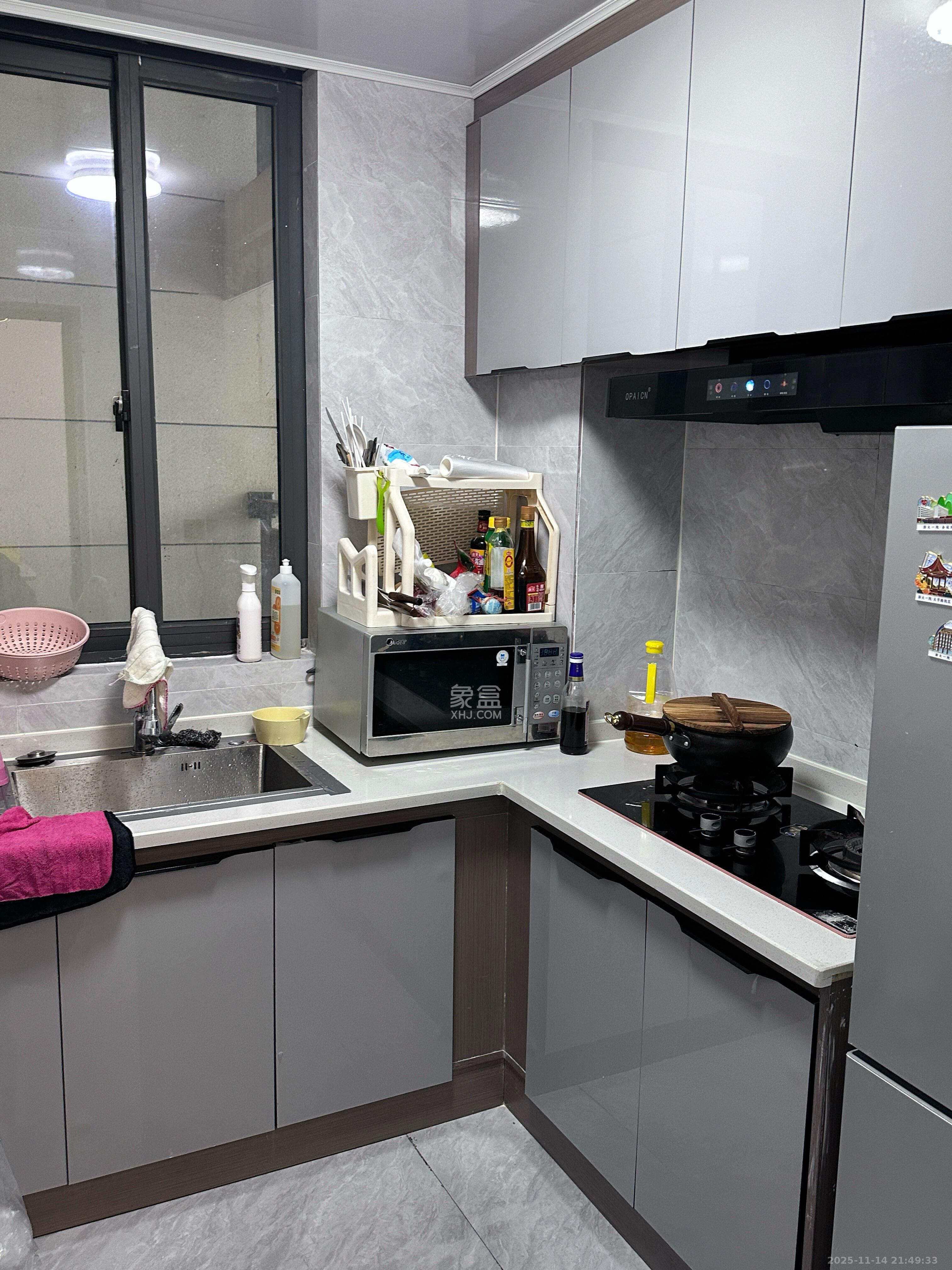 雨花大厦（云海大厦）  1室0厅0卫    1600.0元/月室内图