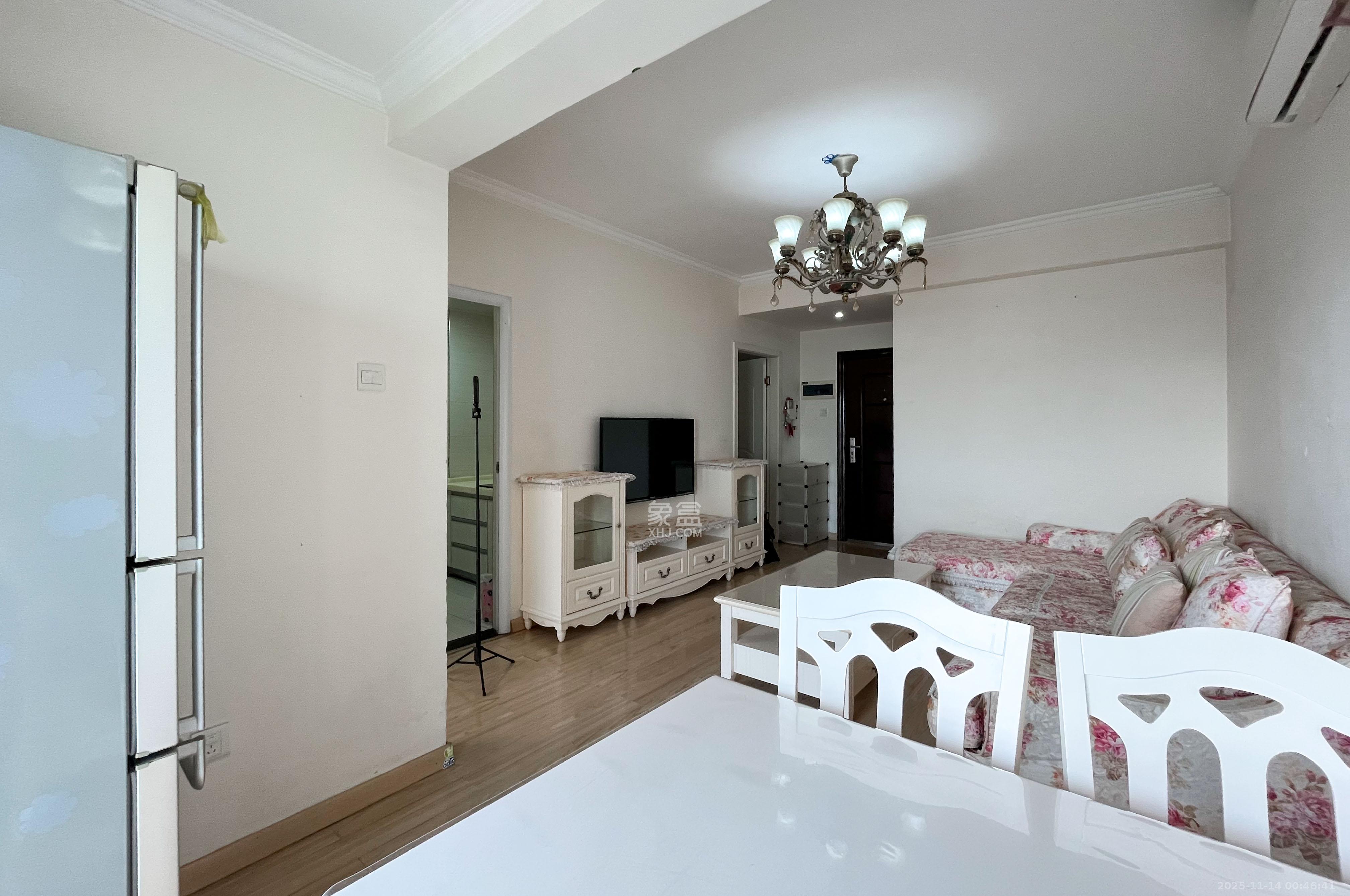 西铁馨寓(西铁领寓) 1室1厅1卫 48.0万 西铁馨寓(西铁领寓) 1室1厅1卫 48.0万其他