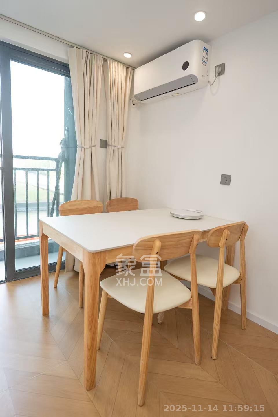 金地兰亭樾  2室1厅1卫    2500.0元/月室内图