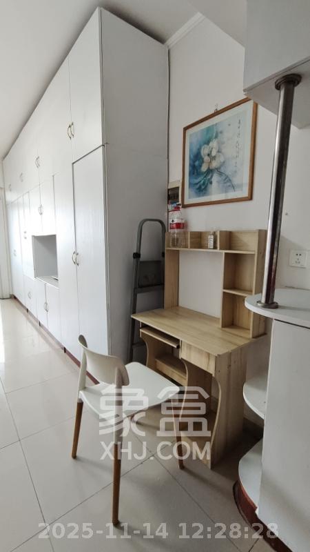 伍家岭生活广场  1室1厅1卫    1500.0元/月室内图