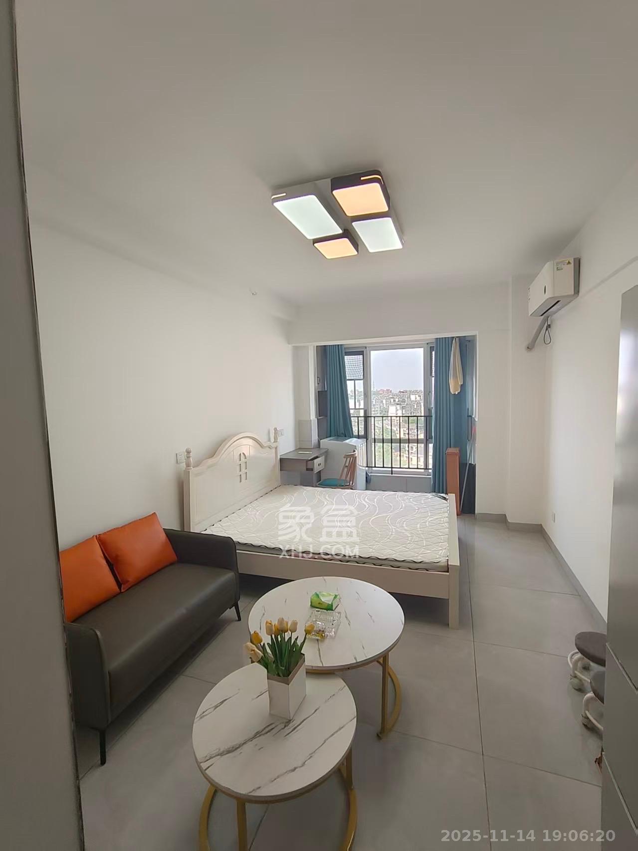 金地铂悦  1室0厅0卫    1200.0元/月