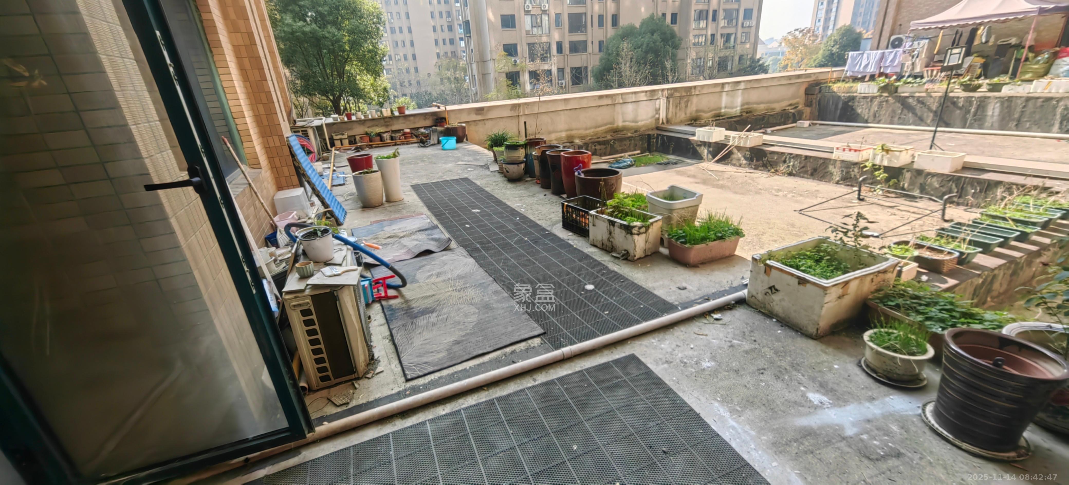 才子嘉都  1室0厅0卫    2800.0元/月