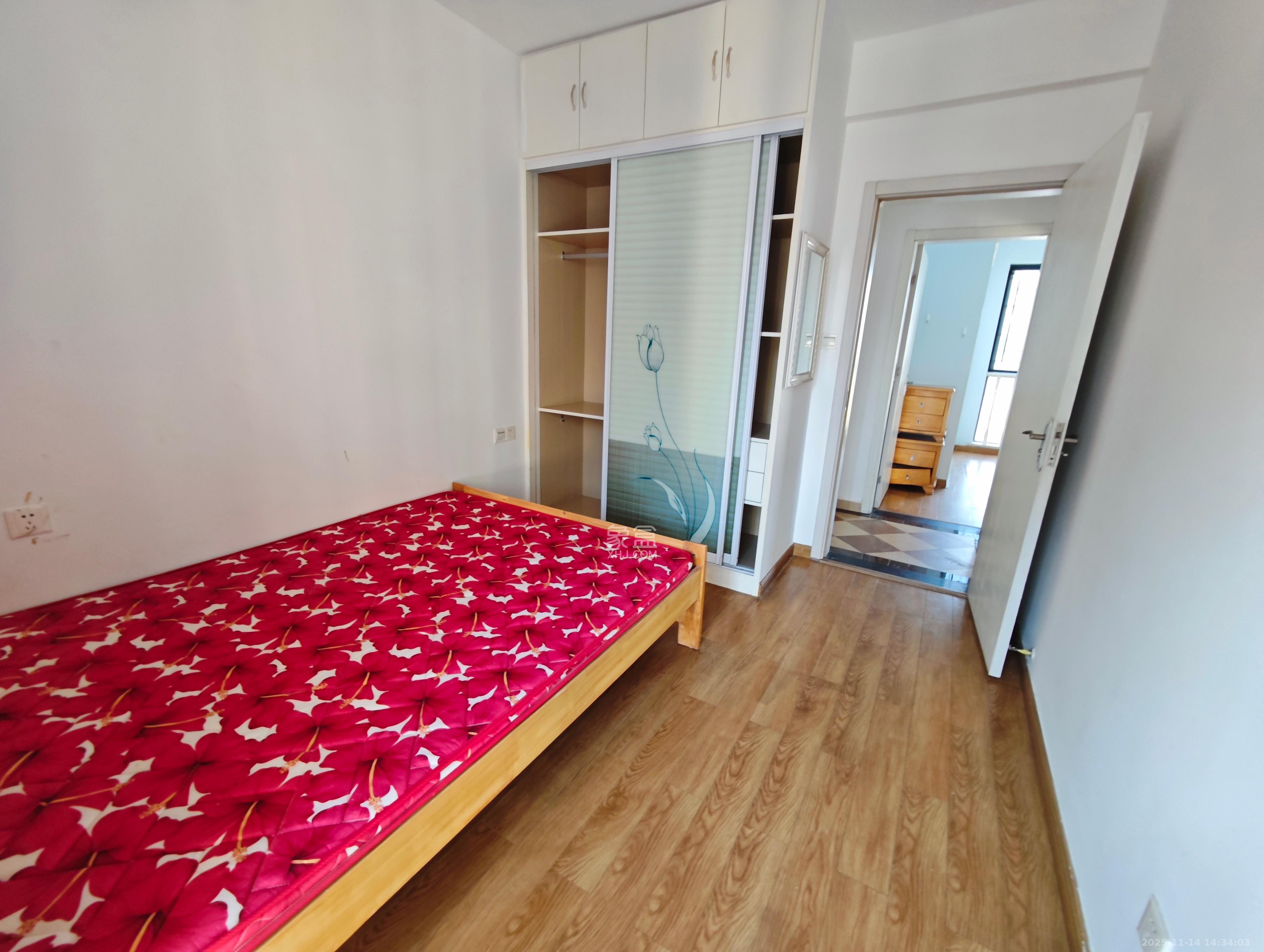 融科东南海 4室2厅2卫 3200.0元/月 融科东南海 4室2厅2卫 3200.0元/月室内图